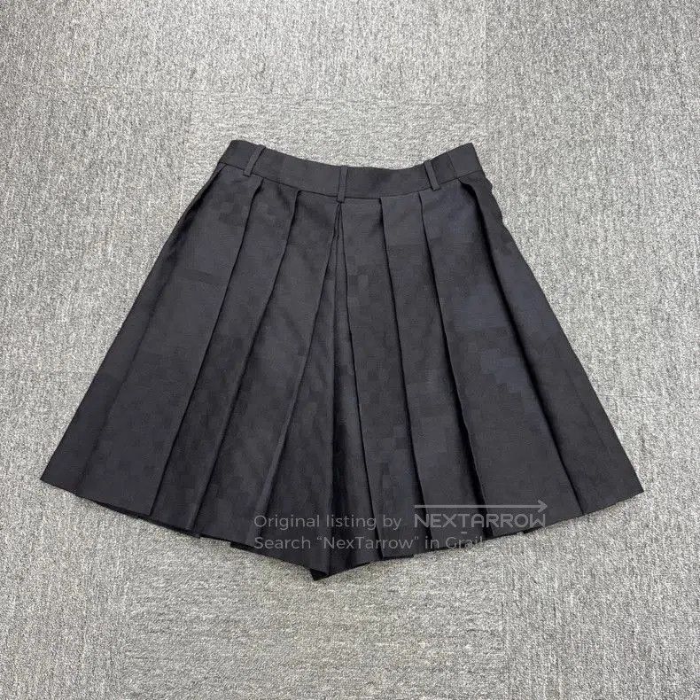 Louis Vuitton Louis Vuitton Damier Pleated Shorts. Size US 38 / EU 54 - 5 Thumbnail
