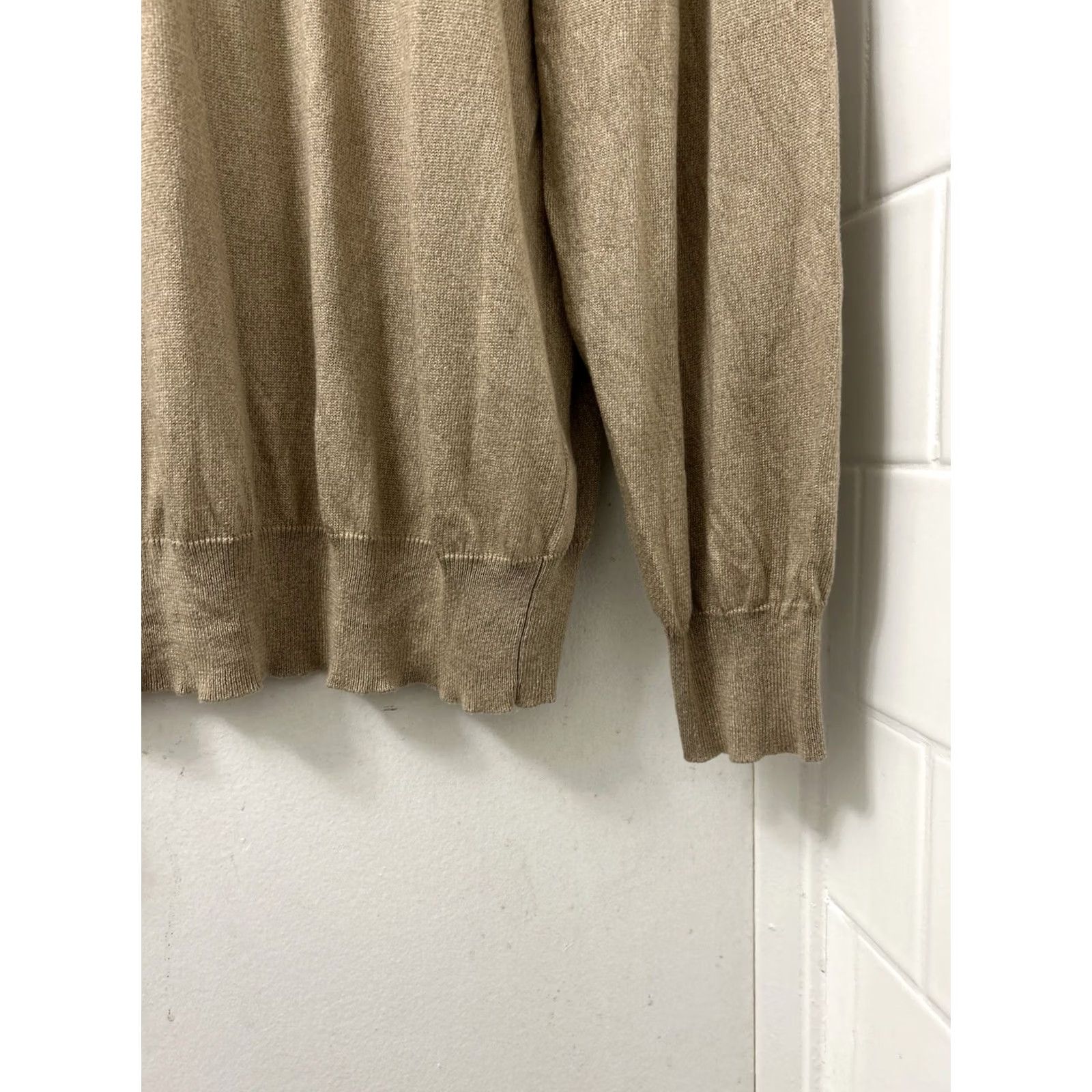 Jos. A. Bank Jos A Bank Signature Collection Sweater Mens 2XL Tan 100% Silk Mock Neck L/S Short Form: Pullover, Classic Fit Size US XXL / EU 58 / 5 - 5 Thumbnail
