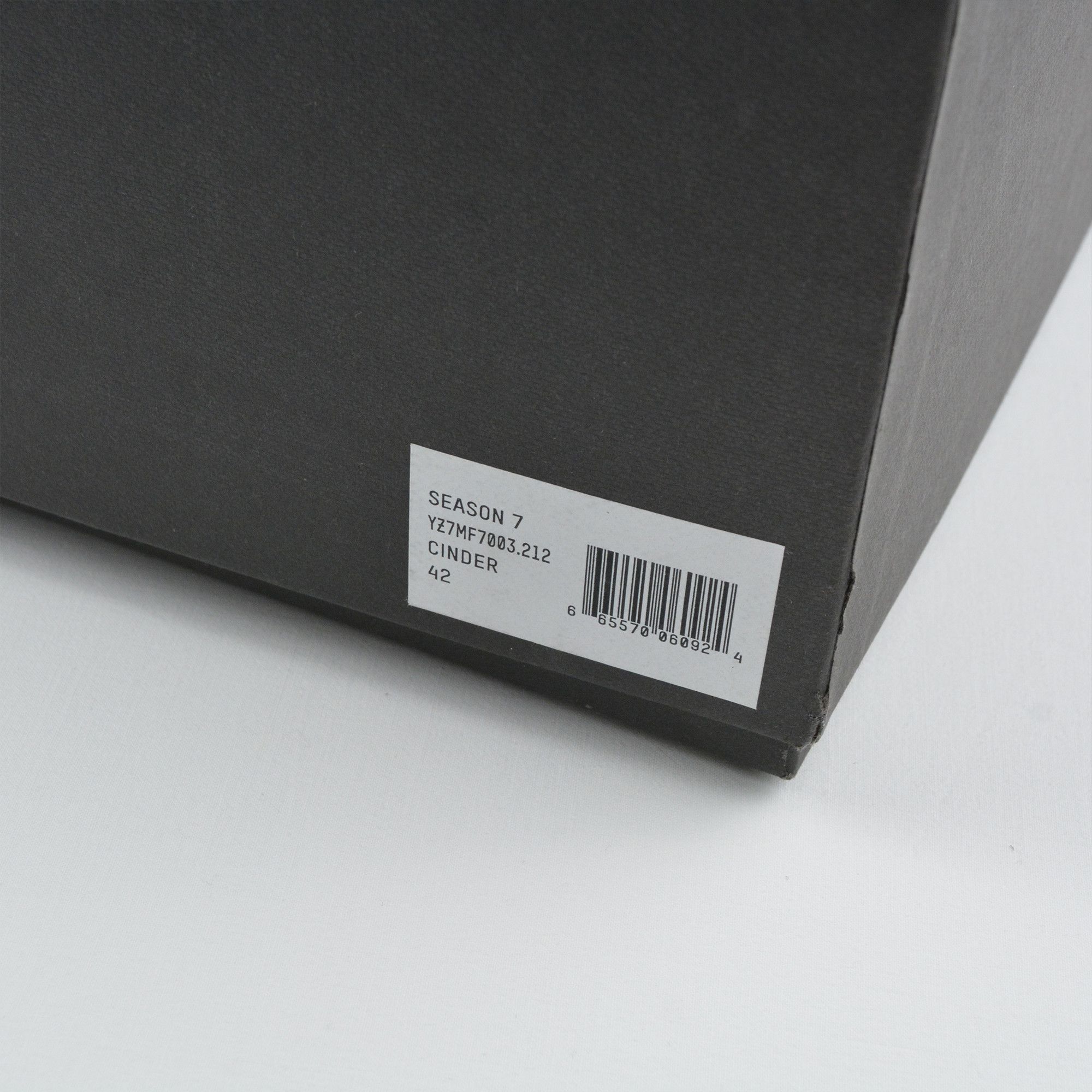 Yeezy YEEZY Season 7 (2018) - Desert Boots (Cinder) Size US 8.5 / EU 41-42 - 14 Thumbnail