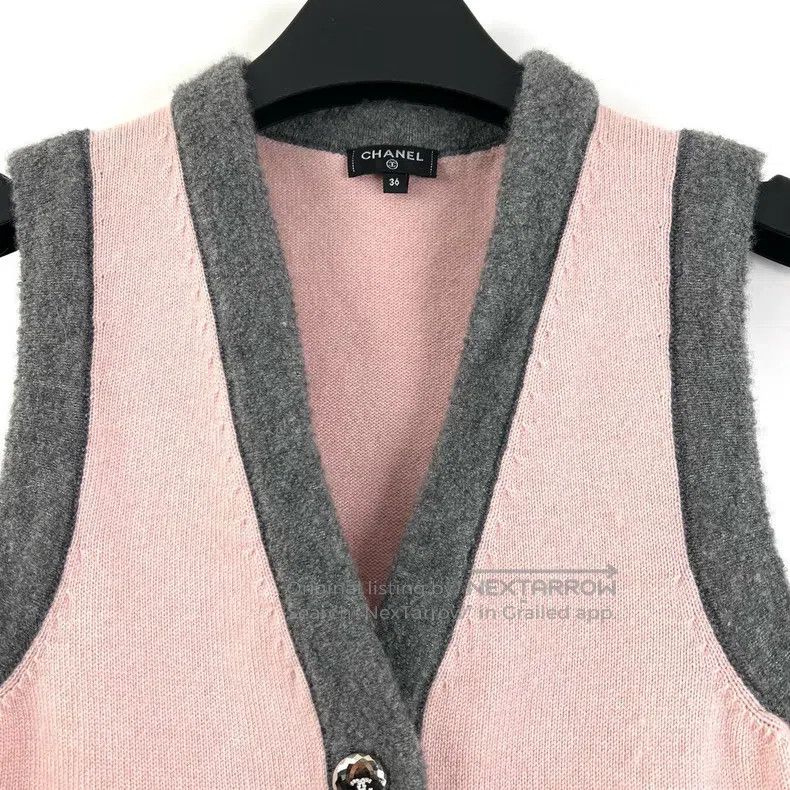 Chanel Chanel Gray and pink colour-block knitted vest Size XS / US 0-2 / IT 36-38 - 5 Thumbnail