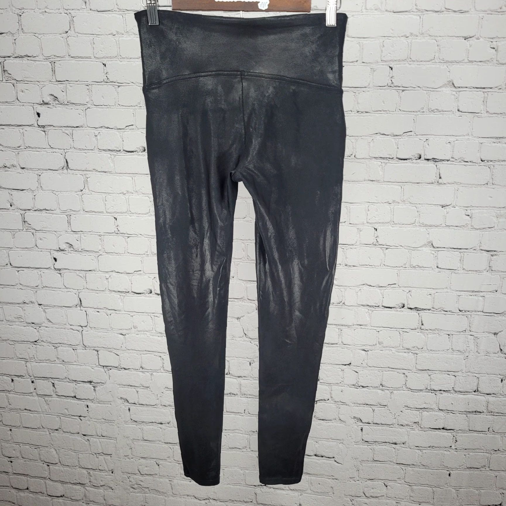 Spanx Spanx Leggings Black Faux Leather Shiny Mid Rise Ankle Pants L Womens Size 36" / US 14 / IT 50 - 2 Thumbnail