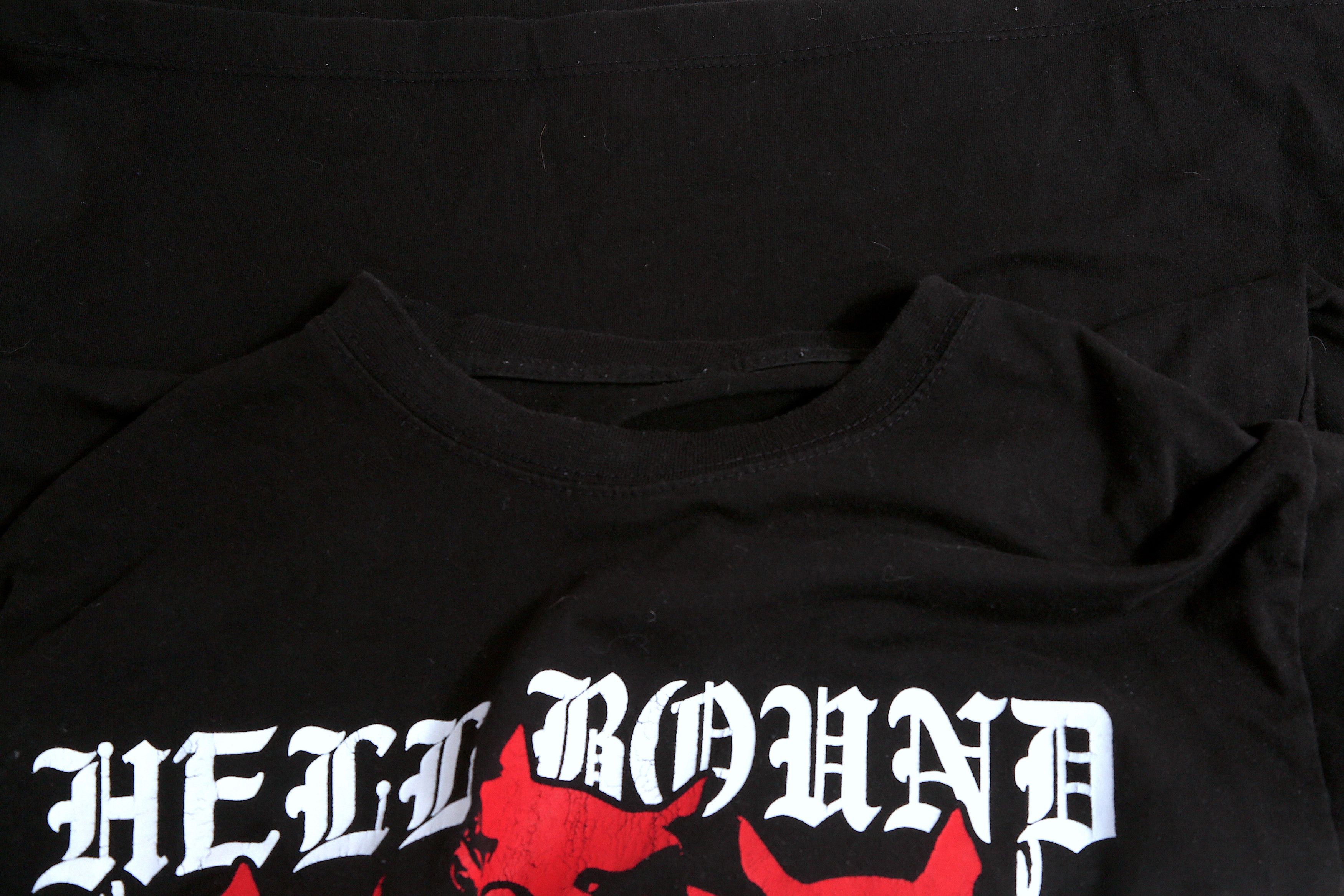 Goth Money × Rap Tees FuneralServce Hellhound Tee Size US M / EU 48-50 / 2 - 4 Thumbnail
