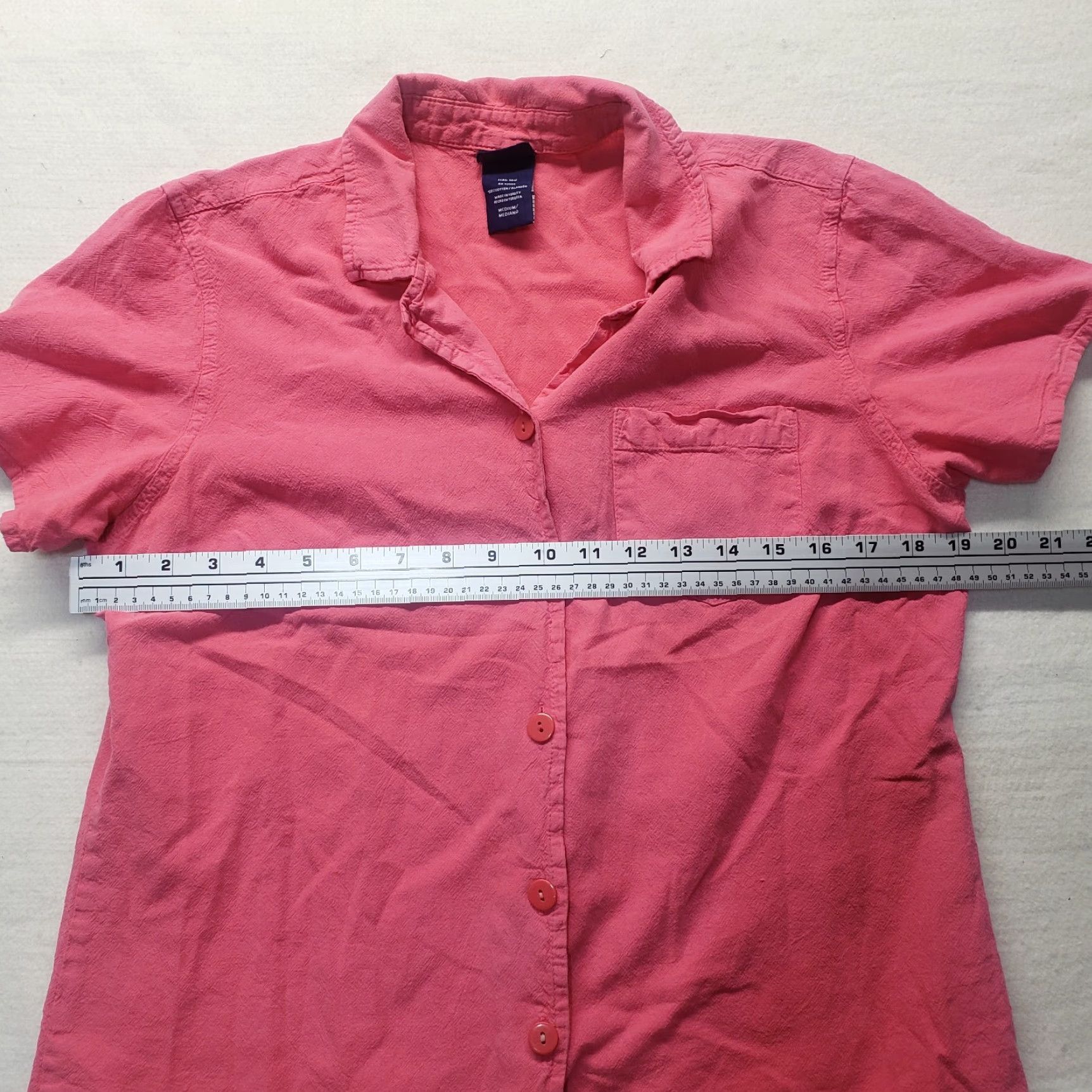 Basic Editions VINTAGE Basic Editions Women's Button-Up Shirt Short Sleeve Pink 90s Casual Medium Size M / US 6-8 / IT 42-44 - 4 Thumbnail