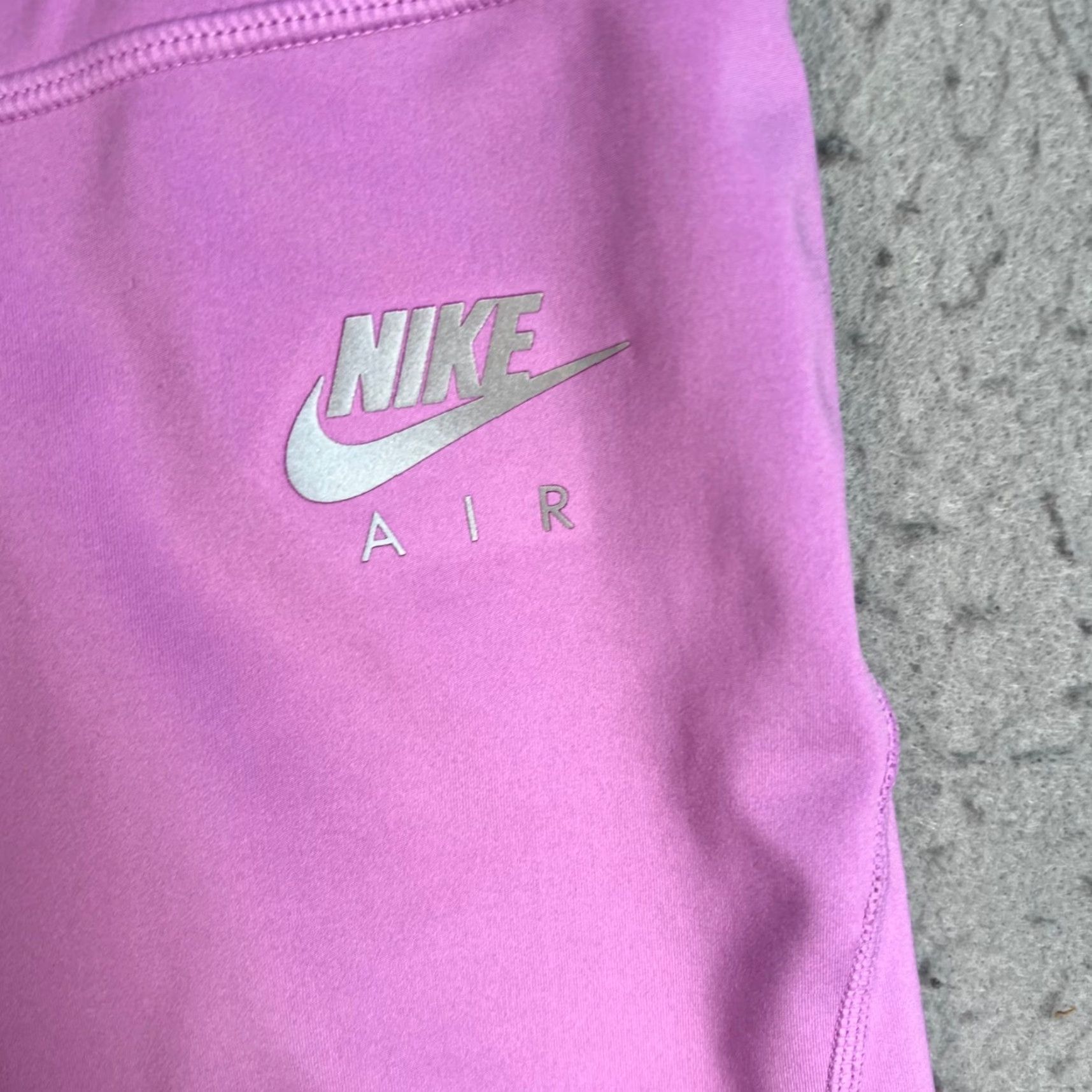 Nike Nike Air Purple Dri-Fit Womens Size Small Biker Shorts Athletic Gym Running Size 28" / US 6 / IT 42 - 5 Thumbnail