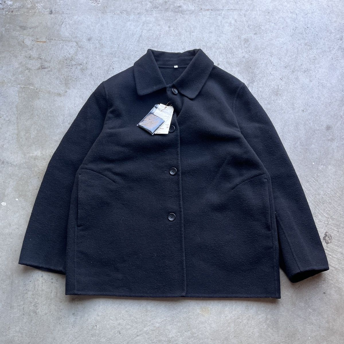 Muji MUJI Wool Blend Short Black Coat Size M / US 6-8 / IT 42-44 - 1 Thumbnail