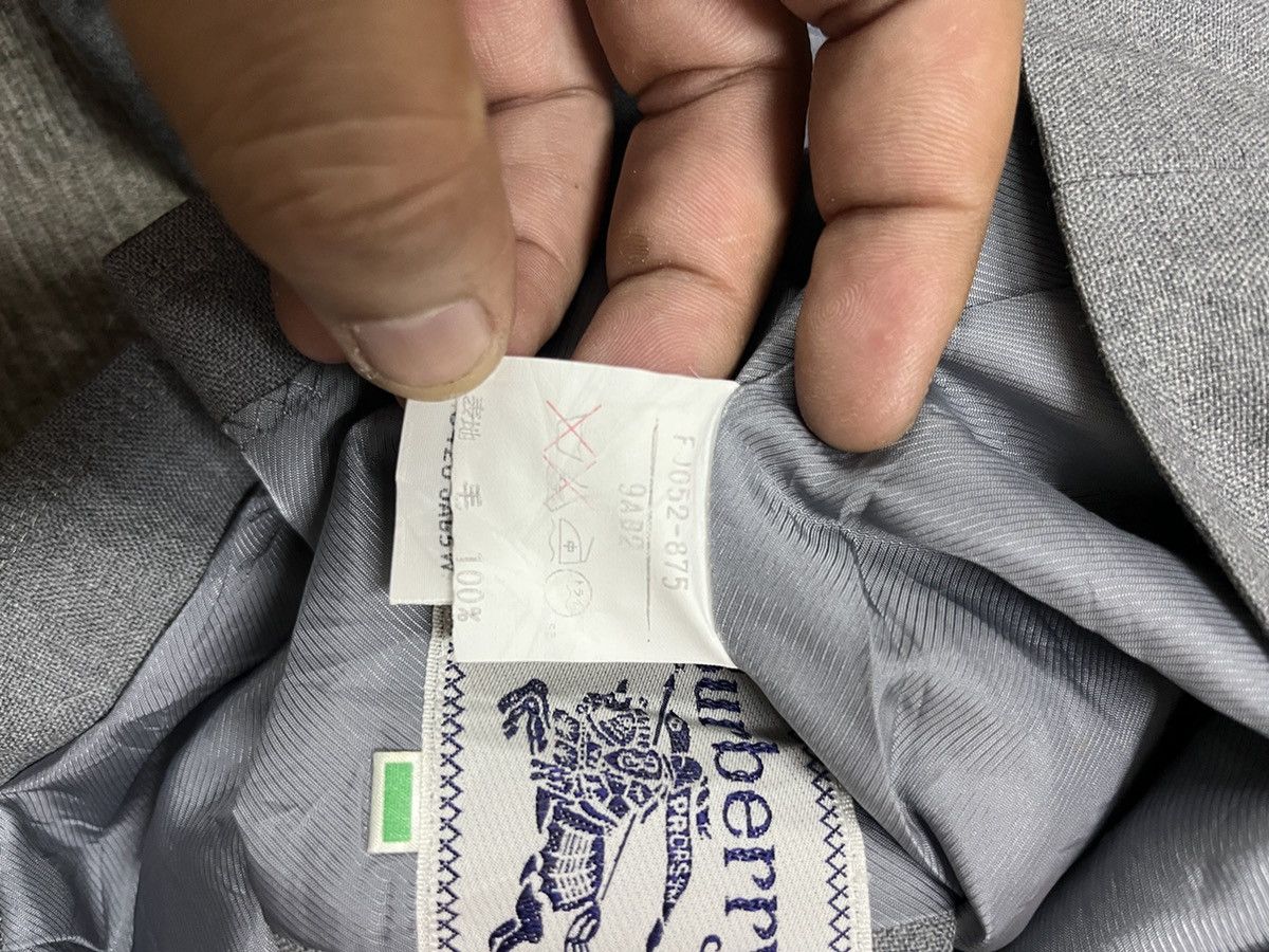 Burberry Vintage burberry cropped jacket Size S / US 4 / IT 40 - 10 Thumbnail