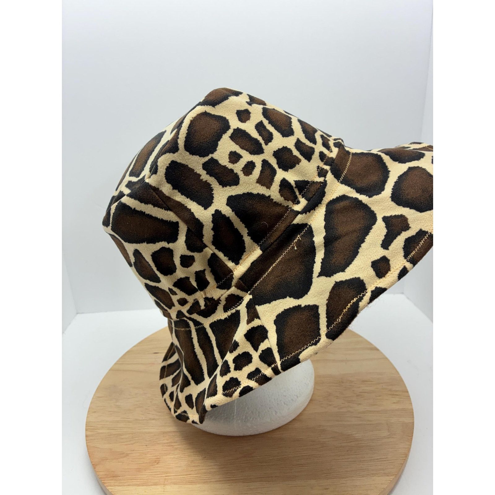 Other Giraffe Print Bucket Hat – Large – Felt Lined, Soft Size ONE SIZE - 9 Thumbnail