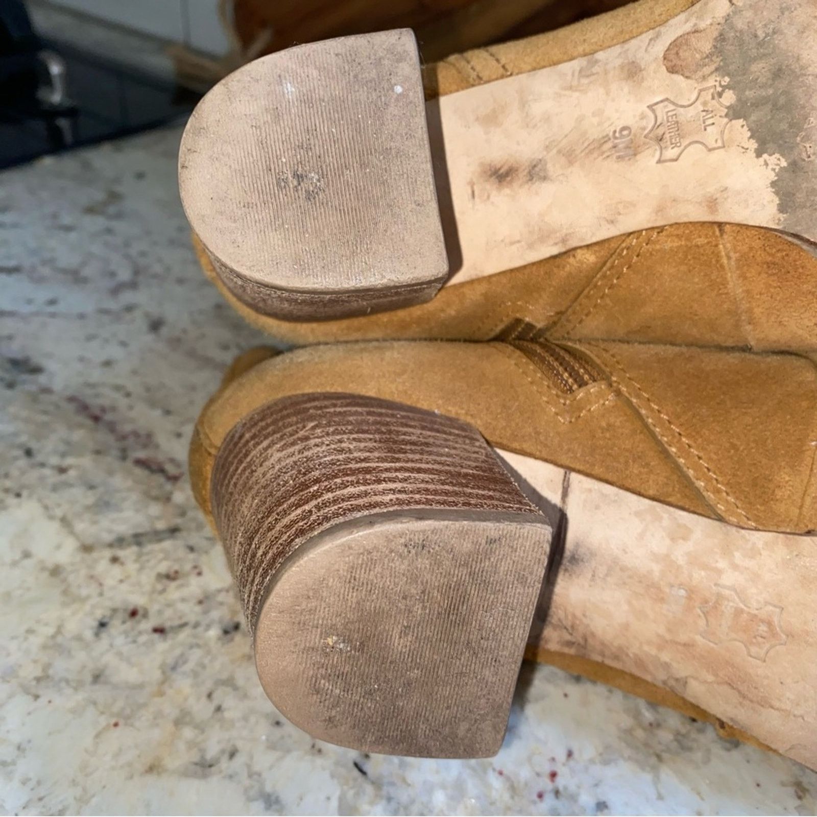Tory Burch Tory Burch Sabe $398 Caramel Suede Ankle Booties size 9M EUC Size US 9 / IT 39 - 13 Thumbnail