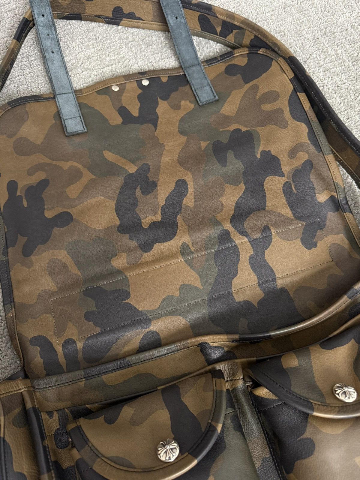 Chrome Hearts CAMO GUNSLINGER MESSENGER BAG LARGE Size ONE SIZE - 9 Thumbnail