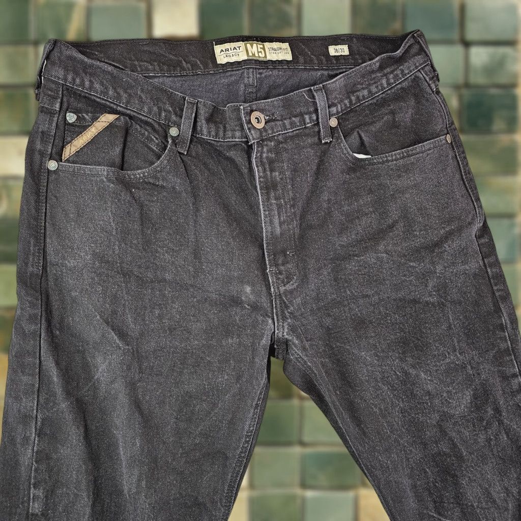 Ariat Ariat Jeans Mens 37x28 Black M5 Legacy Straight Fit Stretch Denim Gray Charcoal Wash Jeans Mens 37x28 Size US 37 - 1 Thumbnail