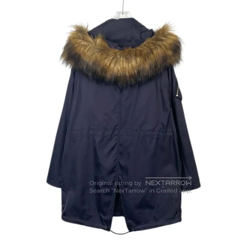 Burberry Burberry Women's Purple Nylon Down Jacket. Size M / US 6-8 / IT 42-44 - 2 Thumbnail