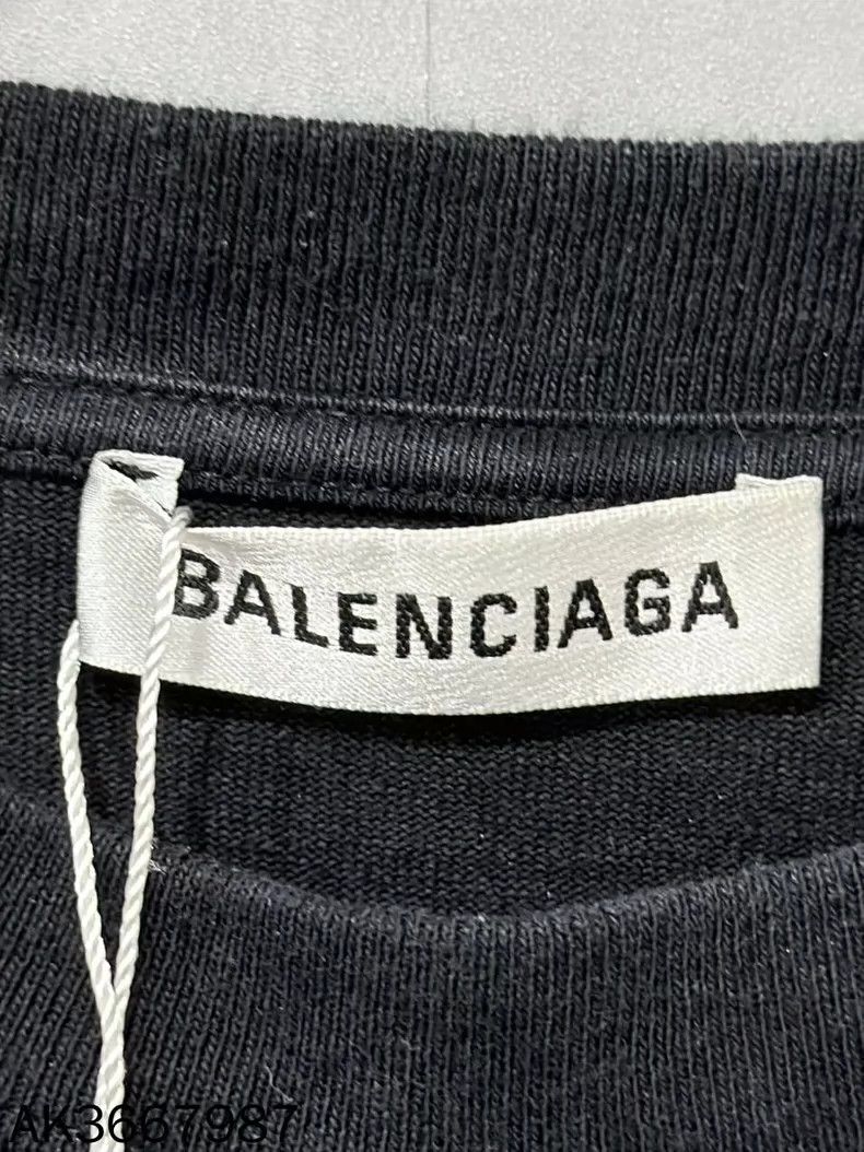 Balenciaga Balenciaga Crew printed logo short sleeves 2502-Nextarrow Size US XS / EU 42 / 0 - 5 Thumbnail
