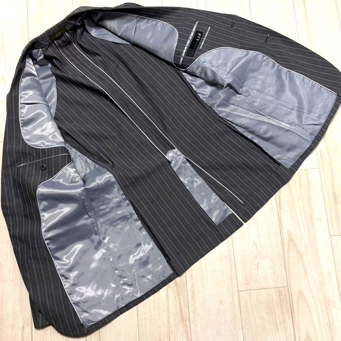 Yohji Yamamoto YOHJI YAMAMOTO X A.A.R RENOWN TAILORED JACKET GRAY COTTON STRIPE MEN SIZE M USED Size US M / EU 48-50 / 2 - 4 Thumbnail