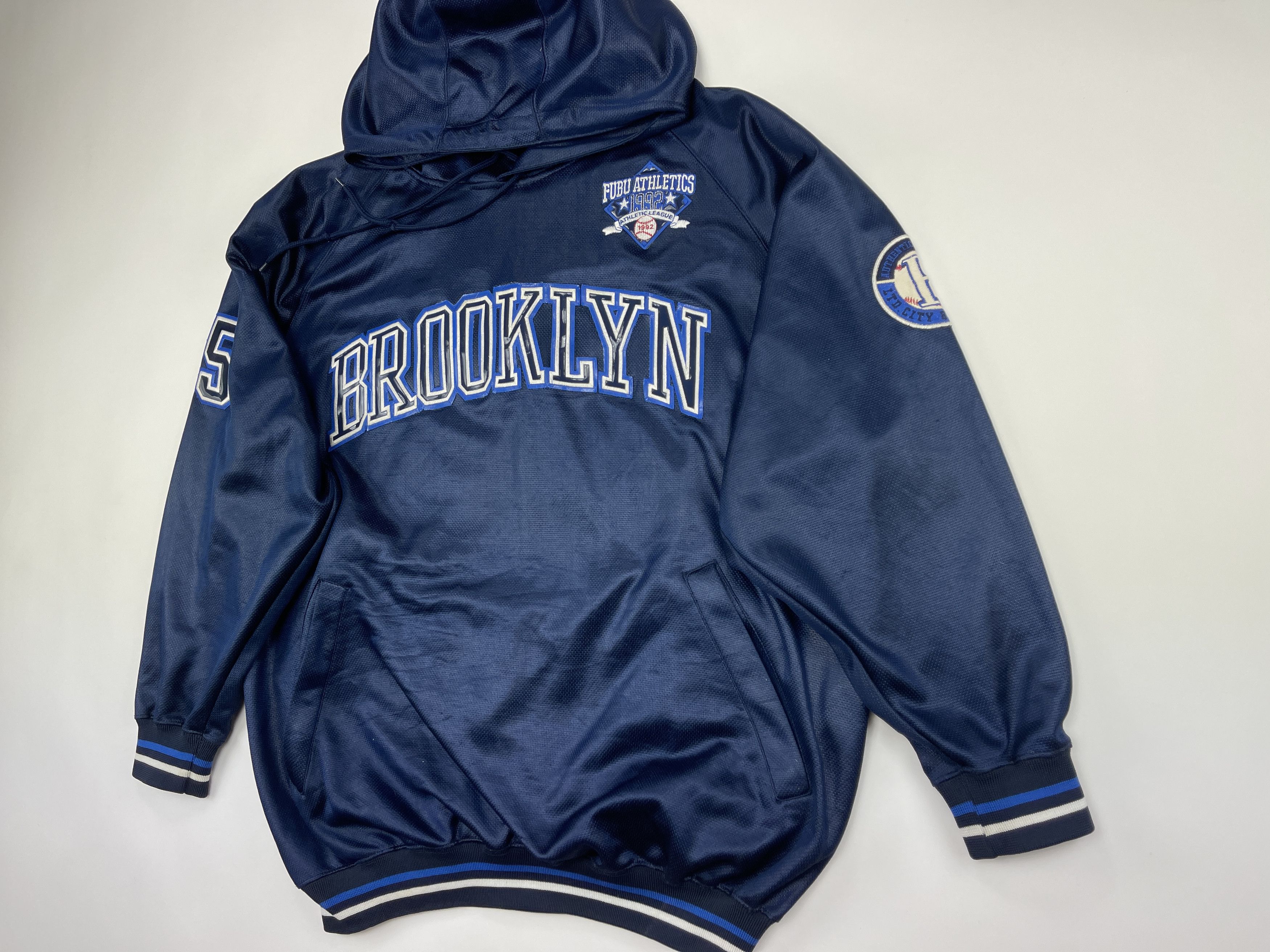 Fubu FUBU hoodie, Brooklyn t-shirt vintage New York City Series L Size US L / EU 52-54 / 3 - 3 Thumbnail