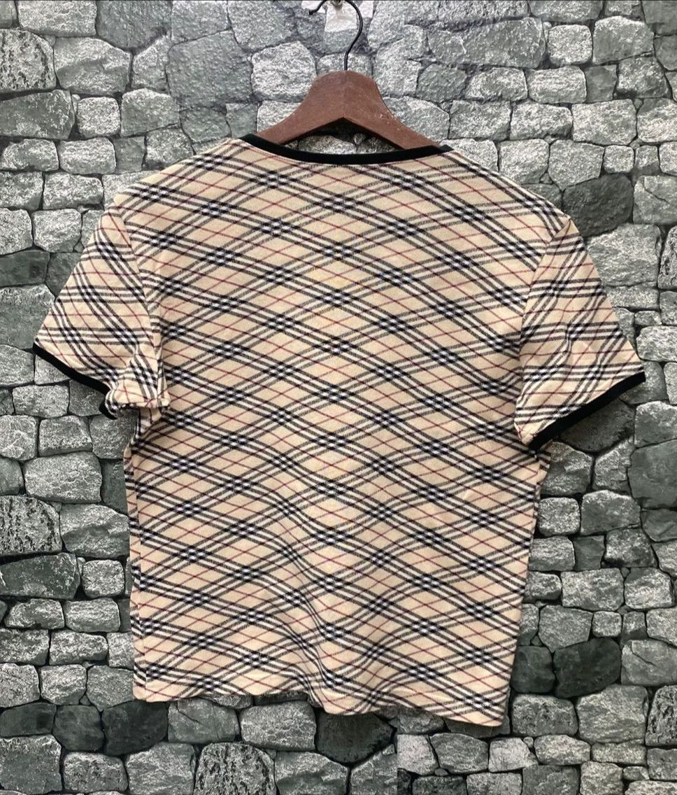 Burberry Vintage Burberry London Tshirt Size M / US 6-8 / IT 42-44 - 2 Thumbnail