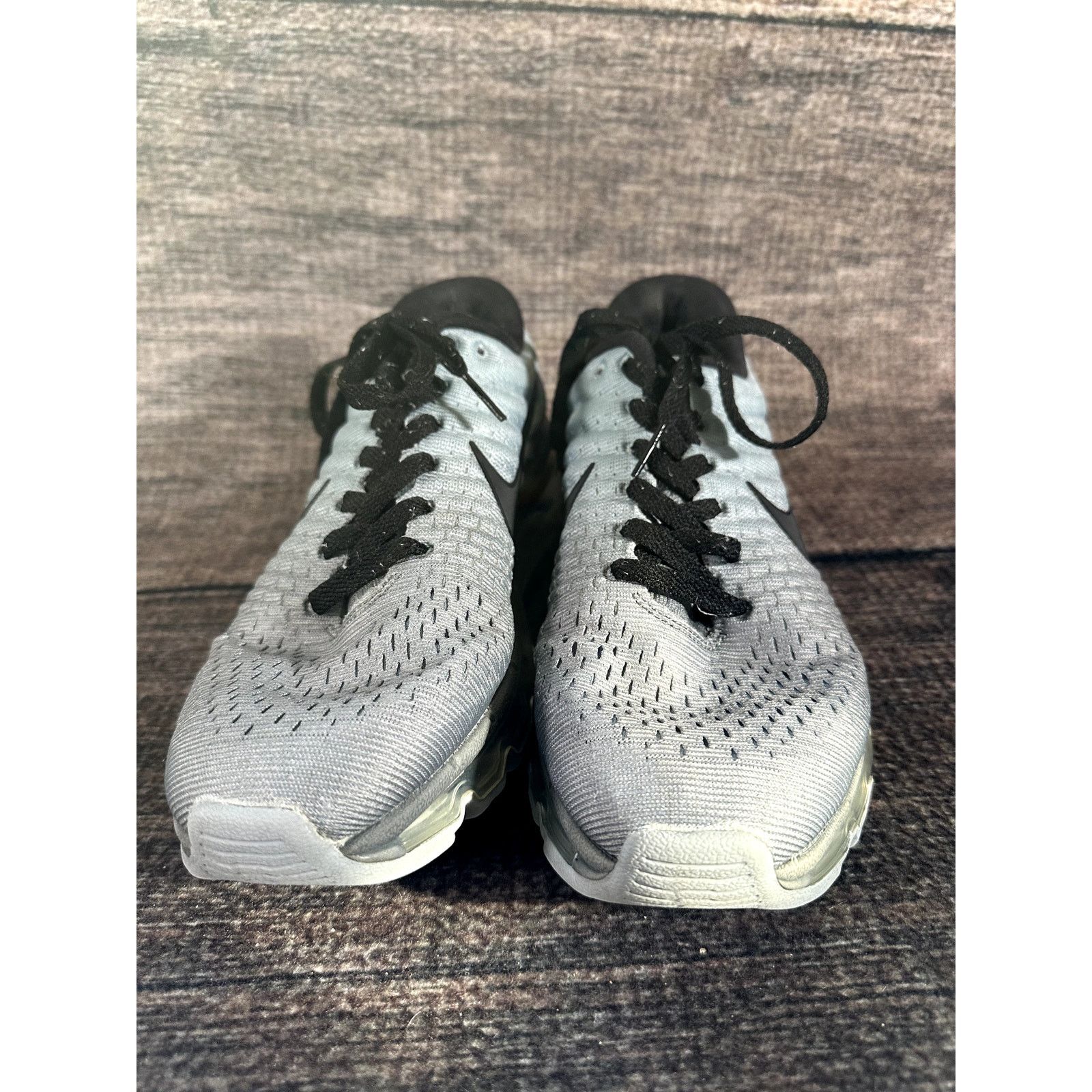 Nike Nike Air Max Sneakers Shoes 2016-2017 Size 8 Grey 849559-003 Size US 8 / EU 41 - 2 Thumbnail