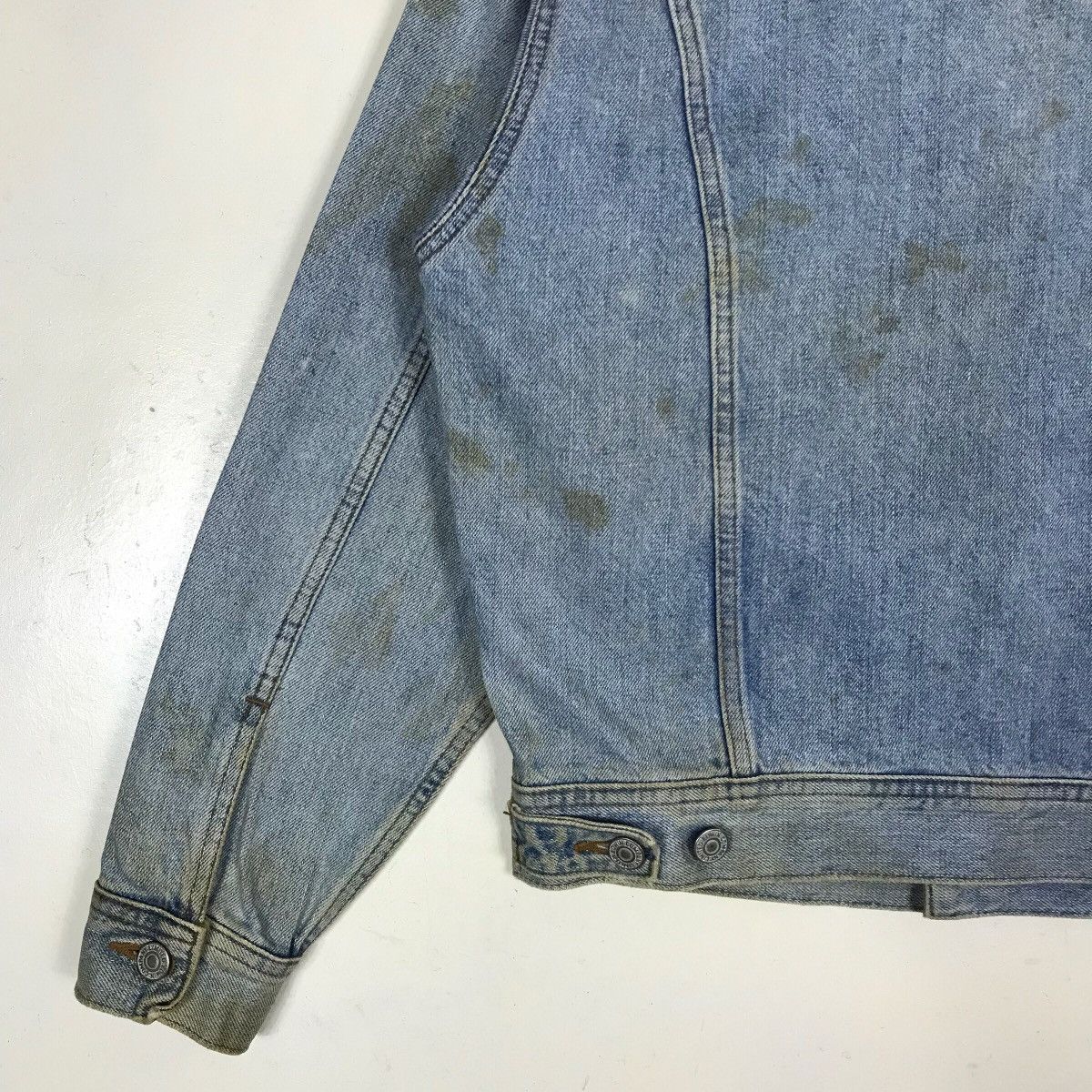 Edwin Vintage Edwin Disstressed Stains Denim Trucker Jacket Size US S / EU 44-46 / 1 - 15 Thumbnail
