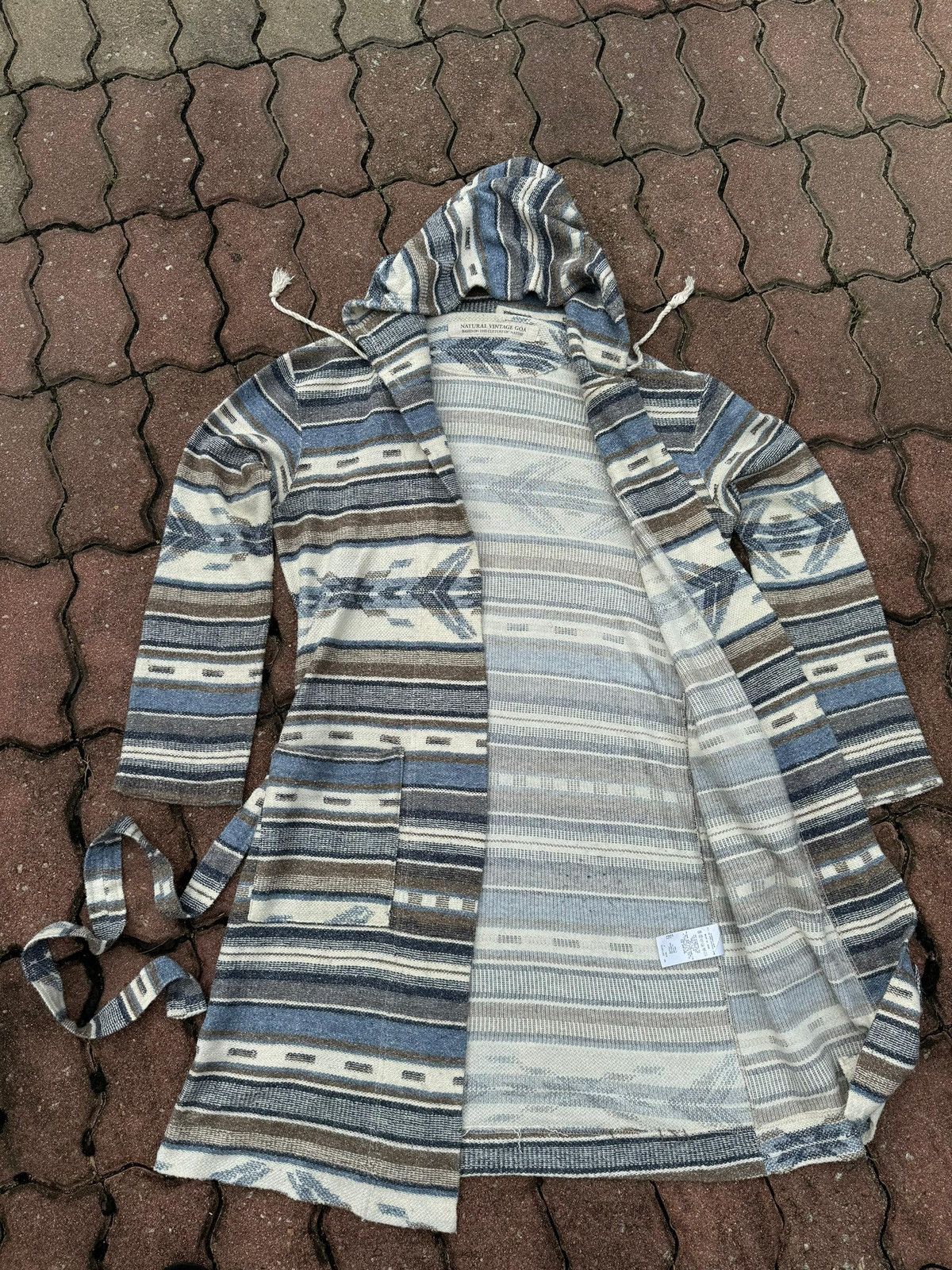 If Six Was Nine × Japanese Brand × Native NATURAL VINTAGE GOA Native Blanket Long Cardigan Size US M / EU 48-50 / 2 - 8 Thumbnail