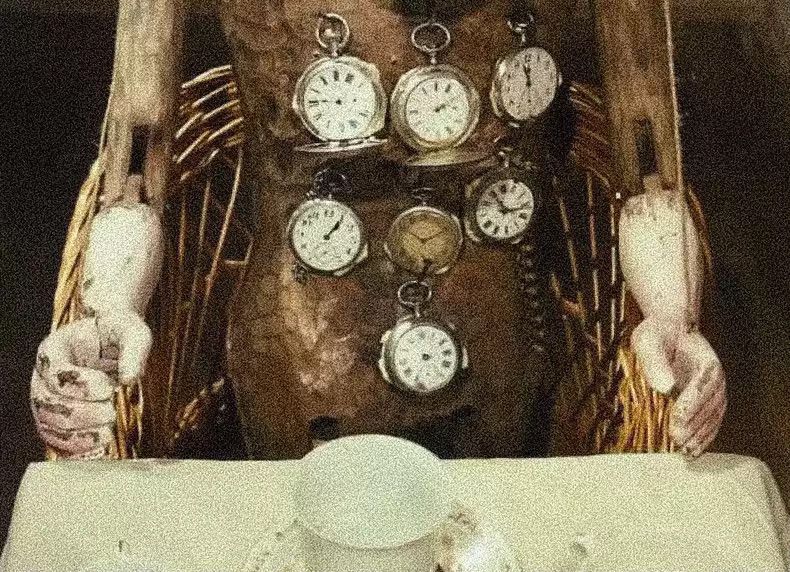 Undercover undercover 05ss but2 Biscuit pocket watch Size ONE SIZE - 6 Thumbnail