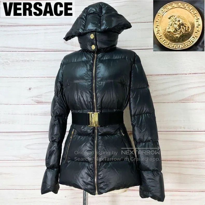Versace Versace Medusa avatar hooded down jacket Size S / US 4 / IT 40 - 1 Thumbnail