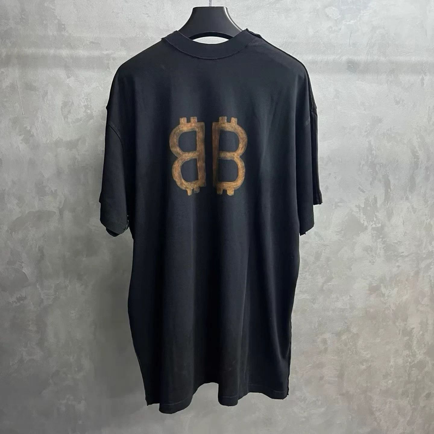 Balenciaga Balenciaga Black Print Crewneck Short-Sleeve T-Shirt Size US S / EU 44-46 / 1 - 2 Thumbnail