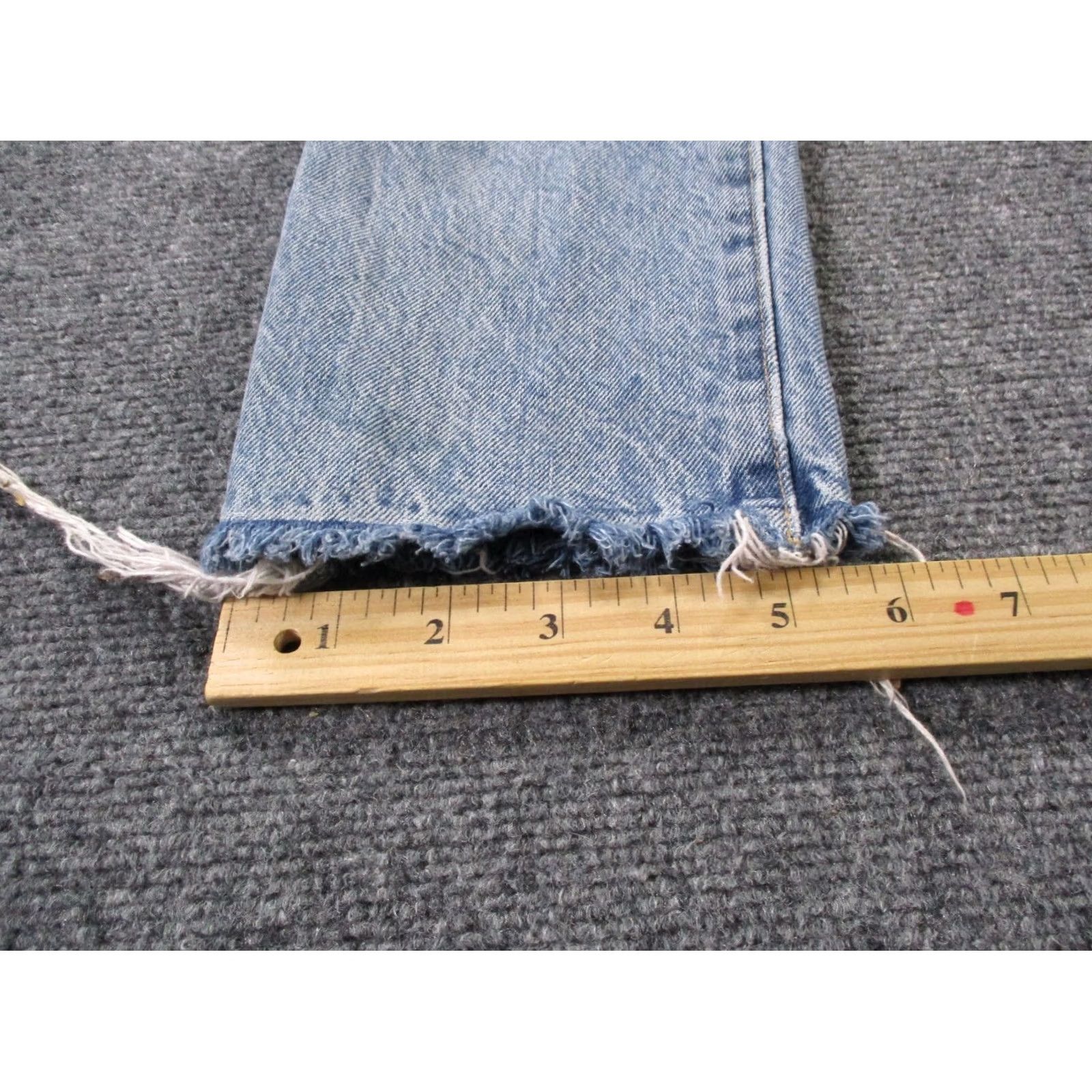Levi's Levi's 501 Jeans Womens 27 Skinny Regular Blue Denim High Rise Distressed Color: Blue 501 Series Womens Jeans Size 30" / US 8 / IT 44 - 5 Thumbnail