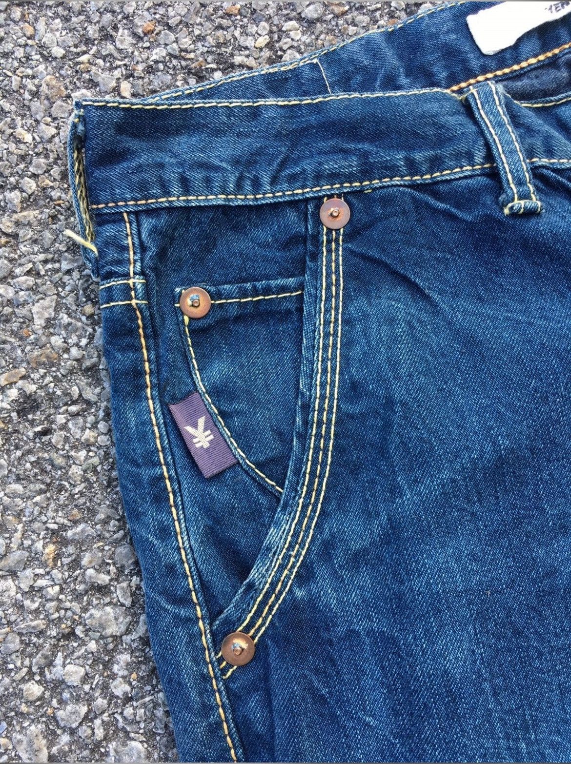 Hysteric Glamour × Issey Miyake × Japanese Brand Flare💥 90s Yen Jeans Red Label Insane Faded Distressed Jean Size US 32 / EU 48 - 4 Thumbnail