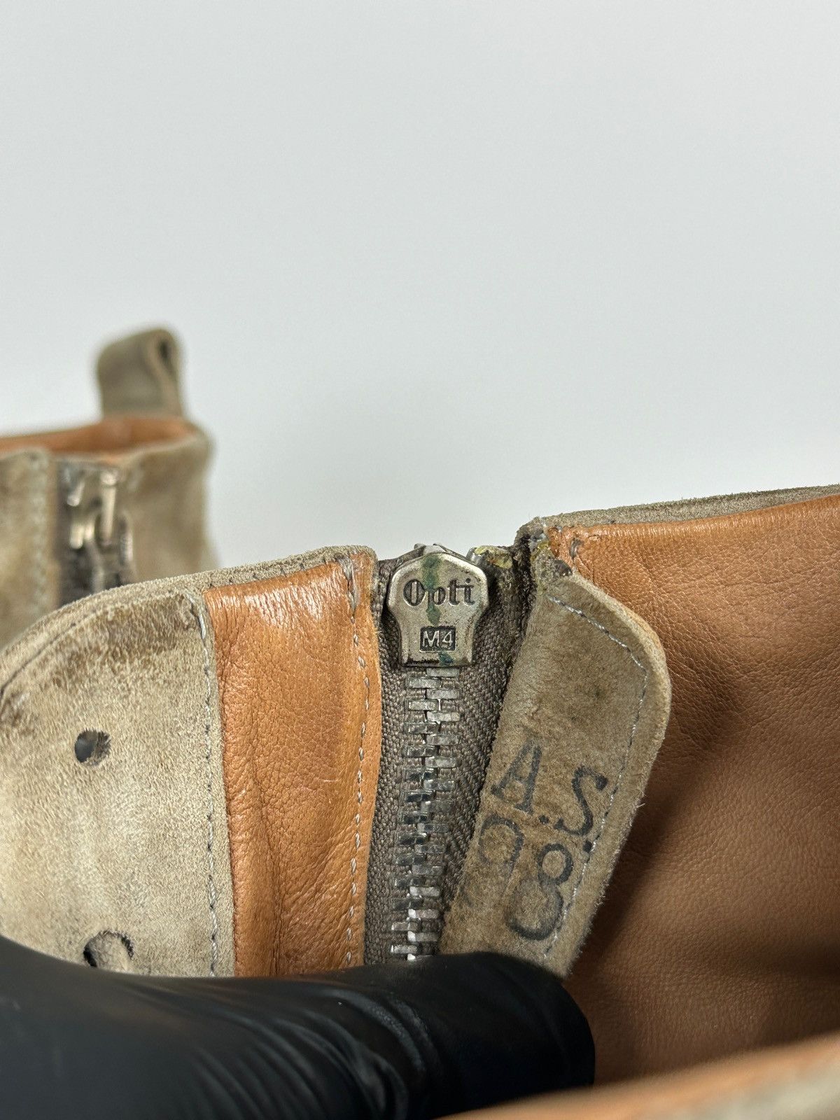 A.S.98 A.S.98 Airstep Dirty Grey Avant Garde Leather Ankle Boots Size US 9 / EU 42 - 23 Thumbnail