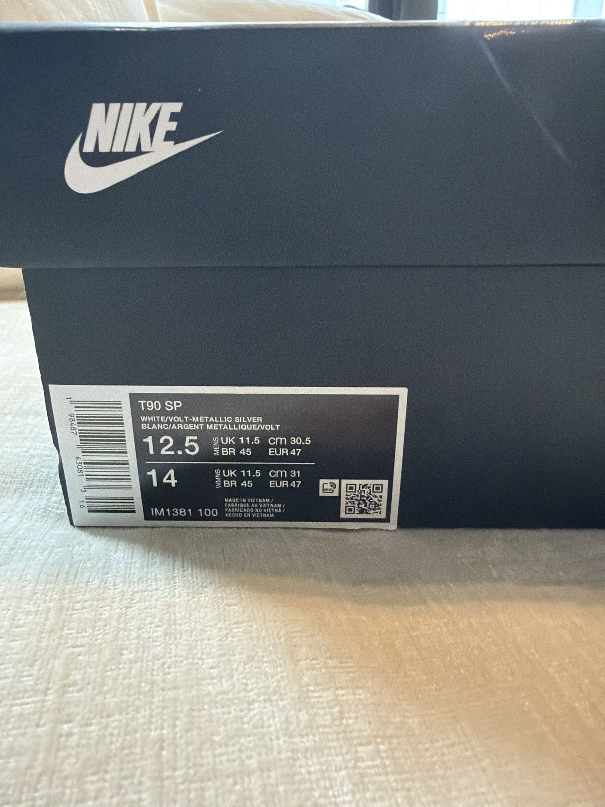 Nike Nike x Palace Total 90 3 Volt Size US 12.5 / EU 45-46 - 12 Thumbnail