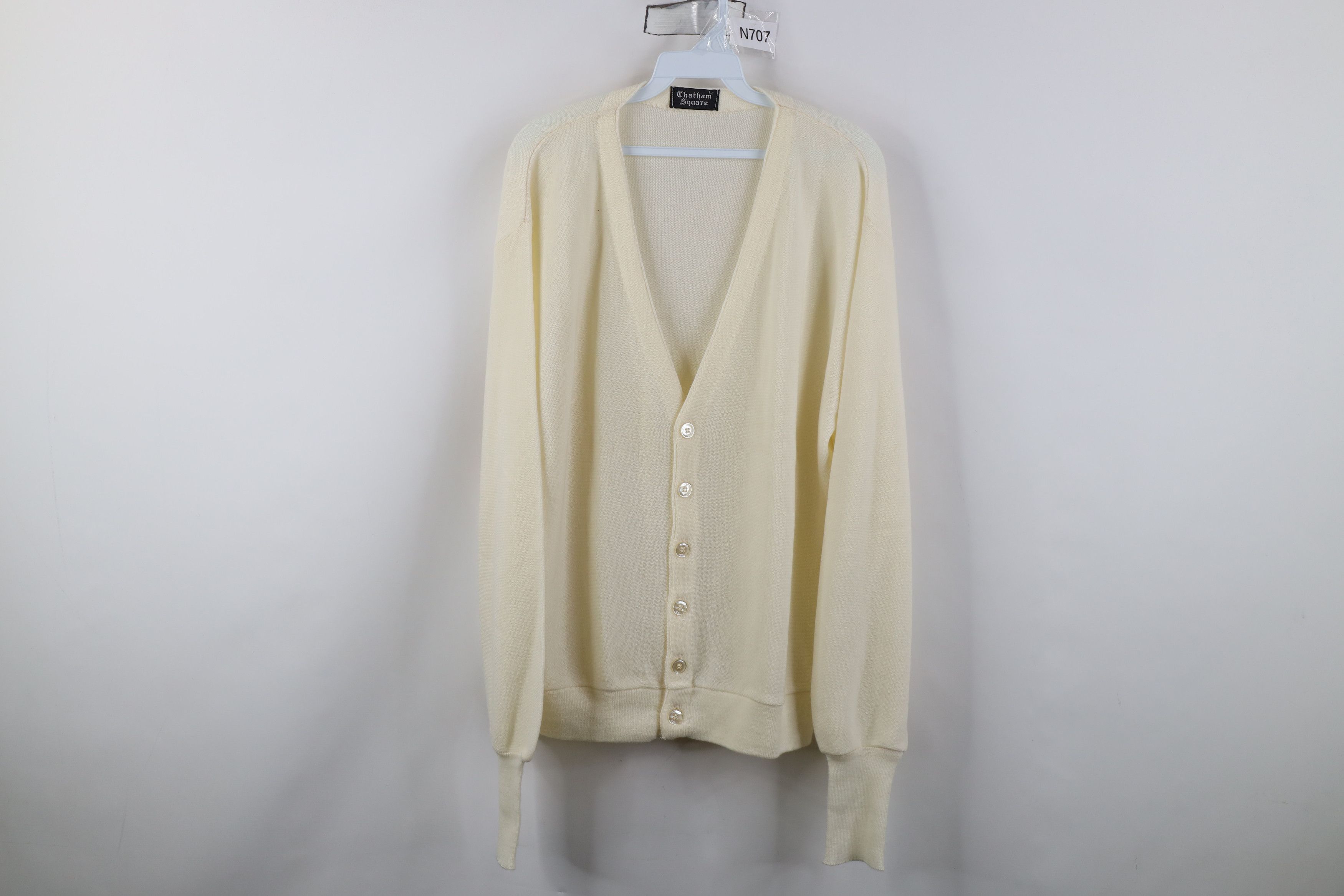 Vintage Vintage 70s Streetwear Cobain Cardigan Sweater Cream USA Size US L / EU 52-54 / 3 - 1 Thumbnail