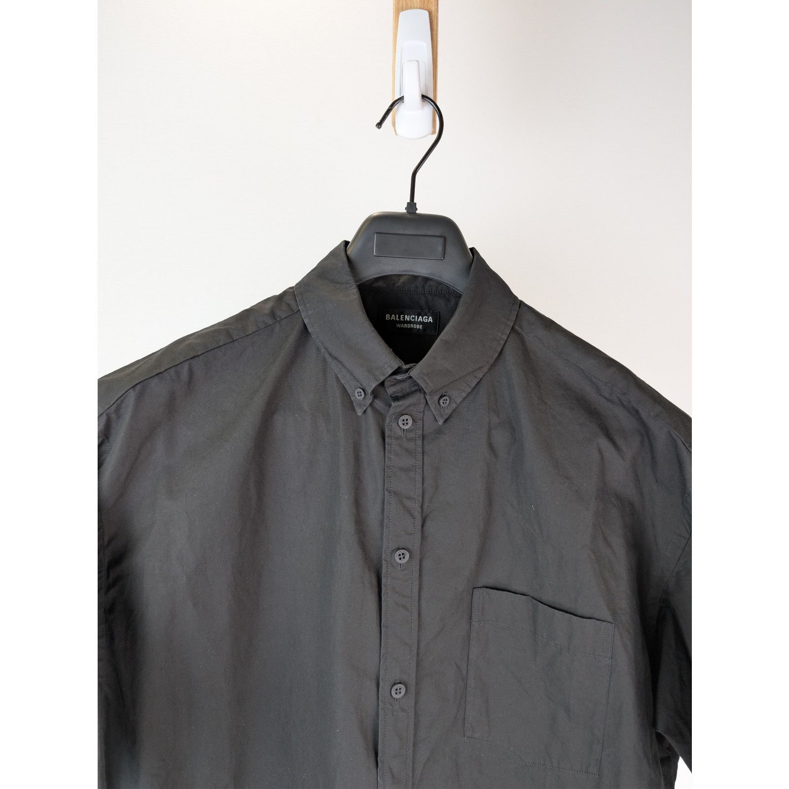 Balenciaga o1rshd1 Large Fit Short Sleeve Shirt in Washed Out Black Size US XXL / EU 58 / 5 - 8 Thumbnail