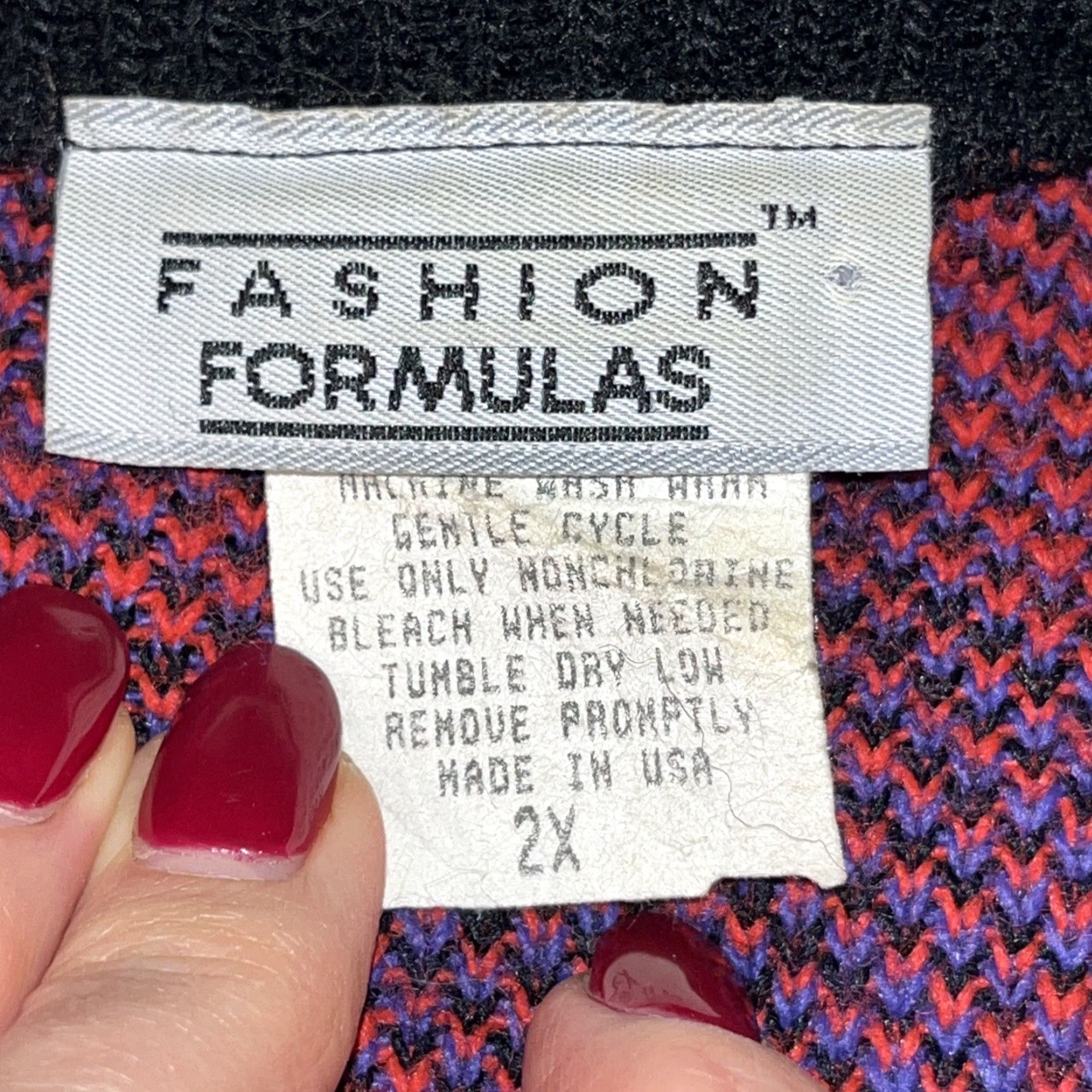 Vintage VINTAGE ARGYLE SWEATER Cardigan dark academia red Purple Black BUTTON XXL Women Size XXL / US 16-18 / IT 52-54 - 2 Thumbnail