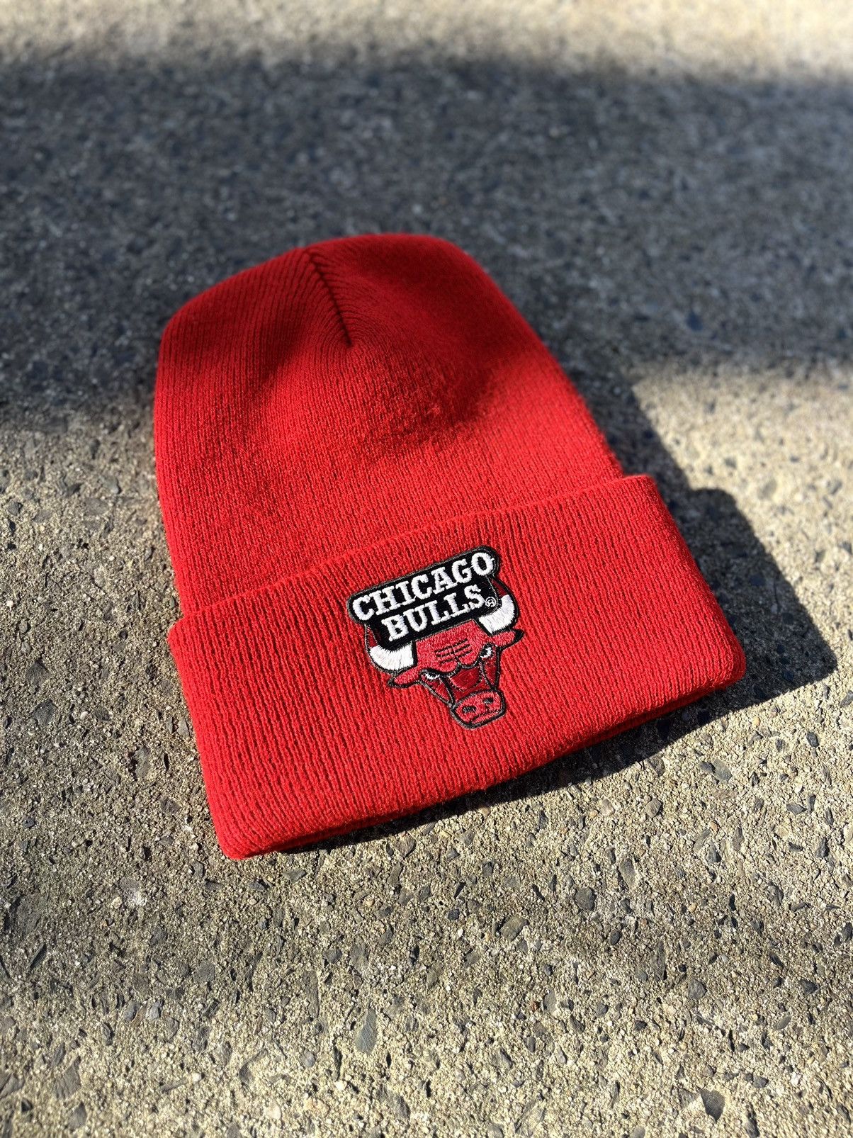 NBA Vintage 90’s NBA Chicago Bulls Beanie Hat Size ONE SIZE - 1 Thumbnail