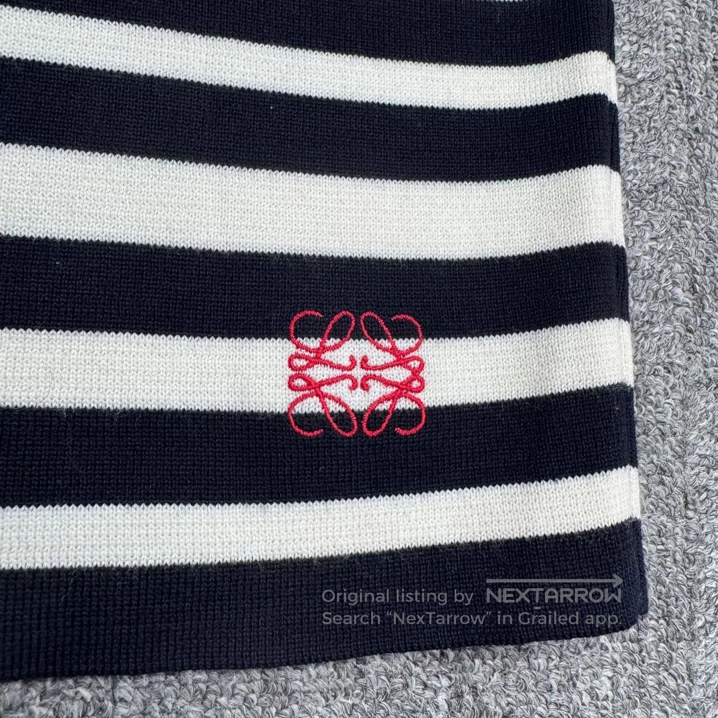 Loewe Loewe Embroidered Logo Off-Shoulder Knit. Size M / US 6-8 / IT 42-44 - 5 Thumbnail