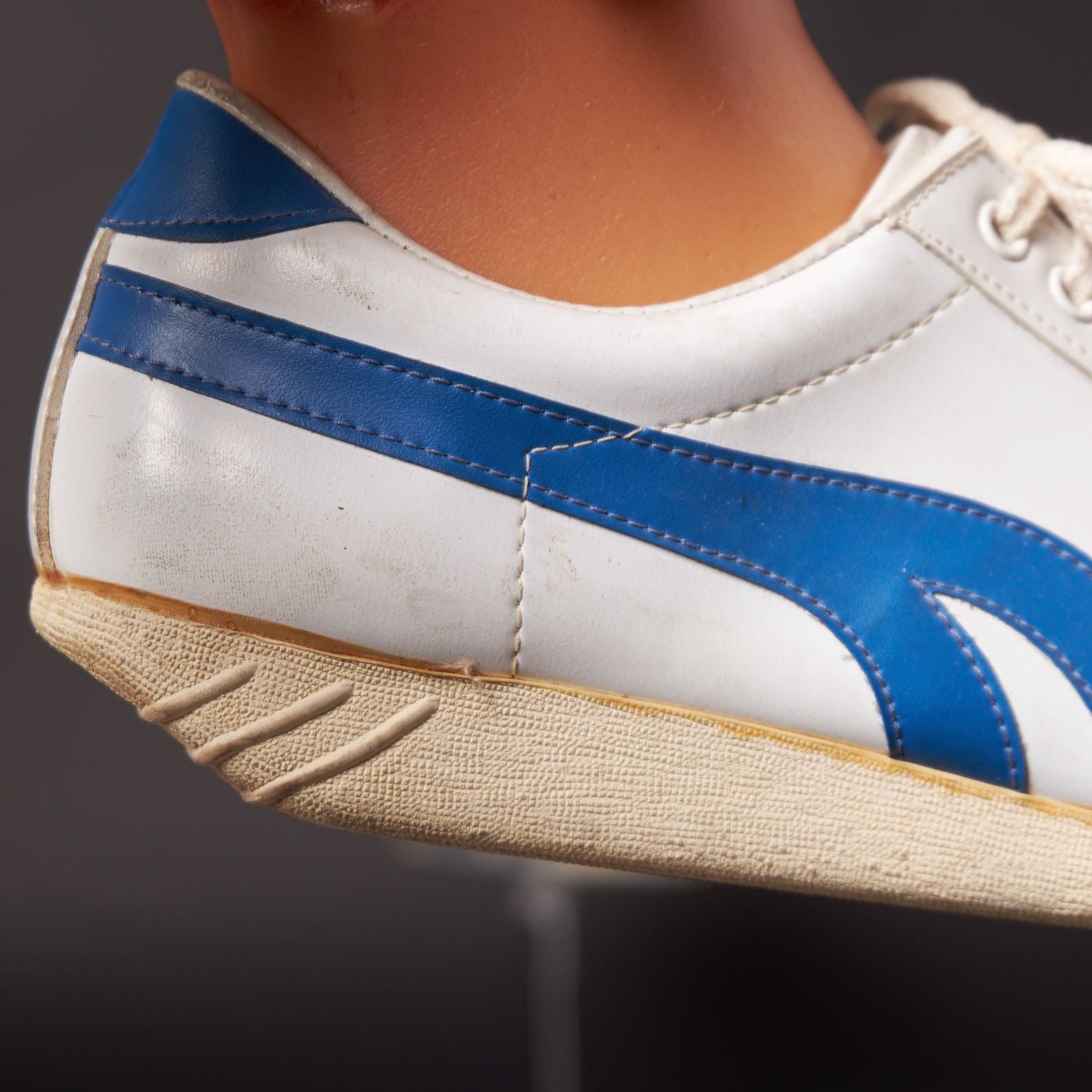 Vintage 1980s – 90s Blue and White Vintage Sneakers Size US 8 / EU 41 - 6 Thumbnail