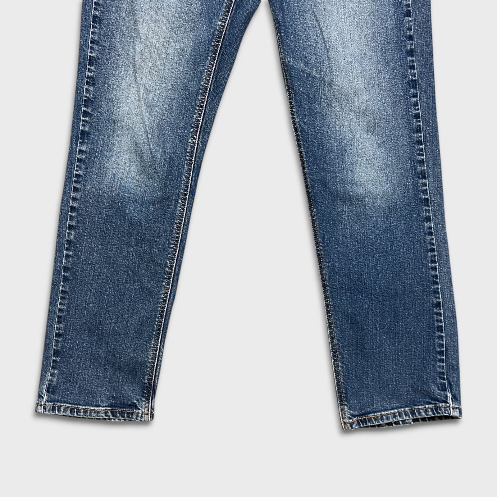 Levi's × Vintage Levi's 541 Jeans 34x30 Athletic Taper Faded American Denim Size US 34 / EU 50 - 4 Thumbnail