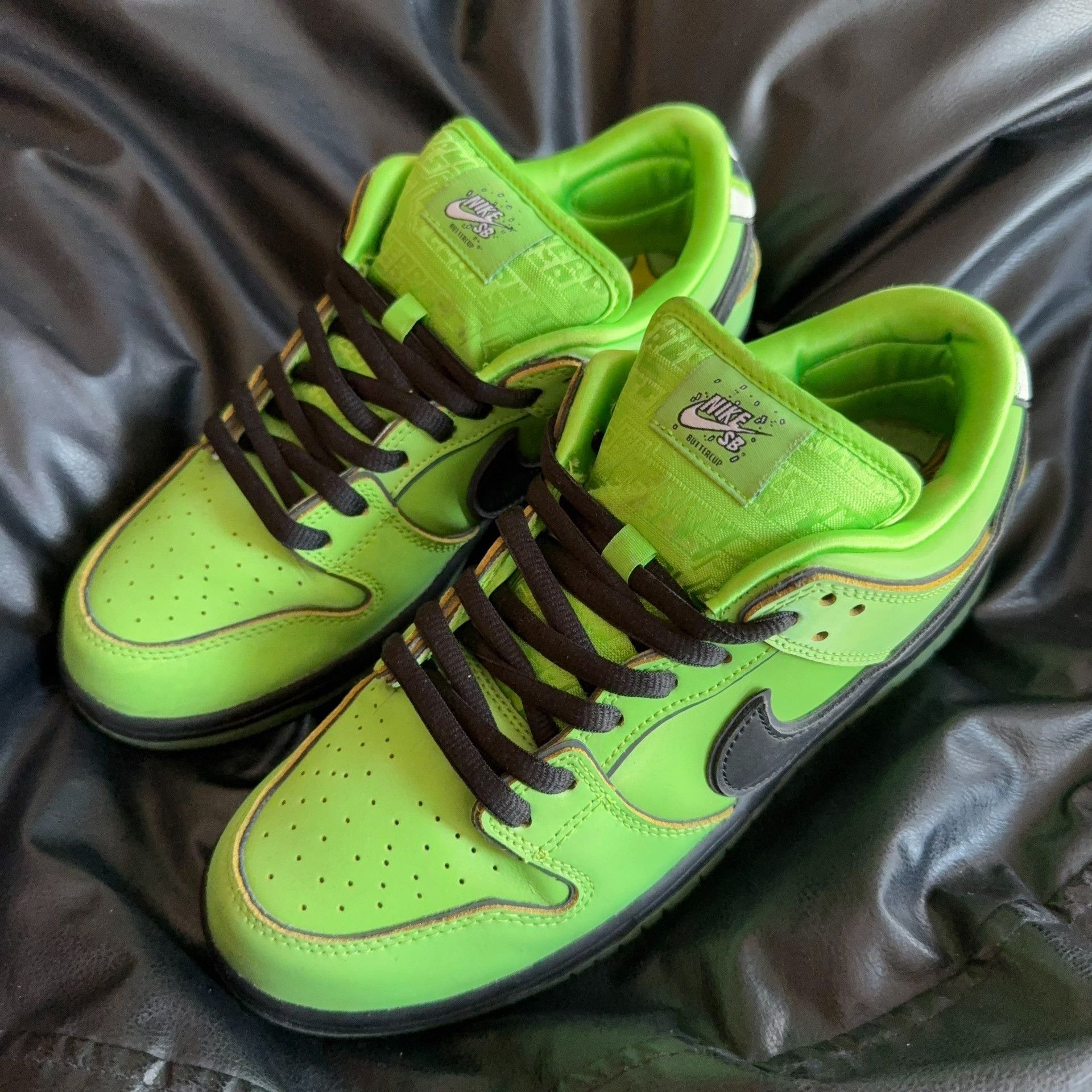 Nike Nike Green Lowtop Sneakers 42.5 Men Size US 9.5 / EU 42-43 - 1 Thumbnail