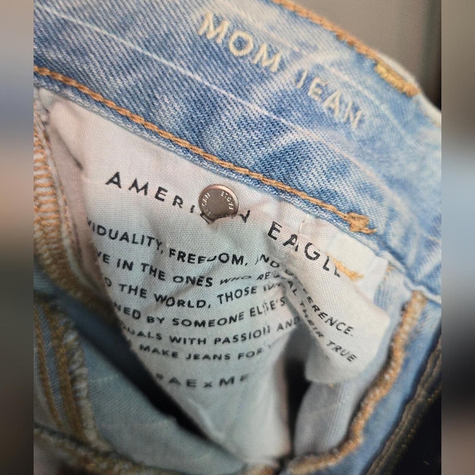 American Eagle Outfitters American Eagle Mom Jean Size 26" / US 2 / IT 38 - 6 Thumbnail