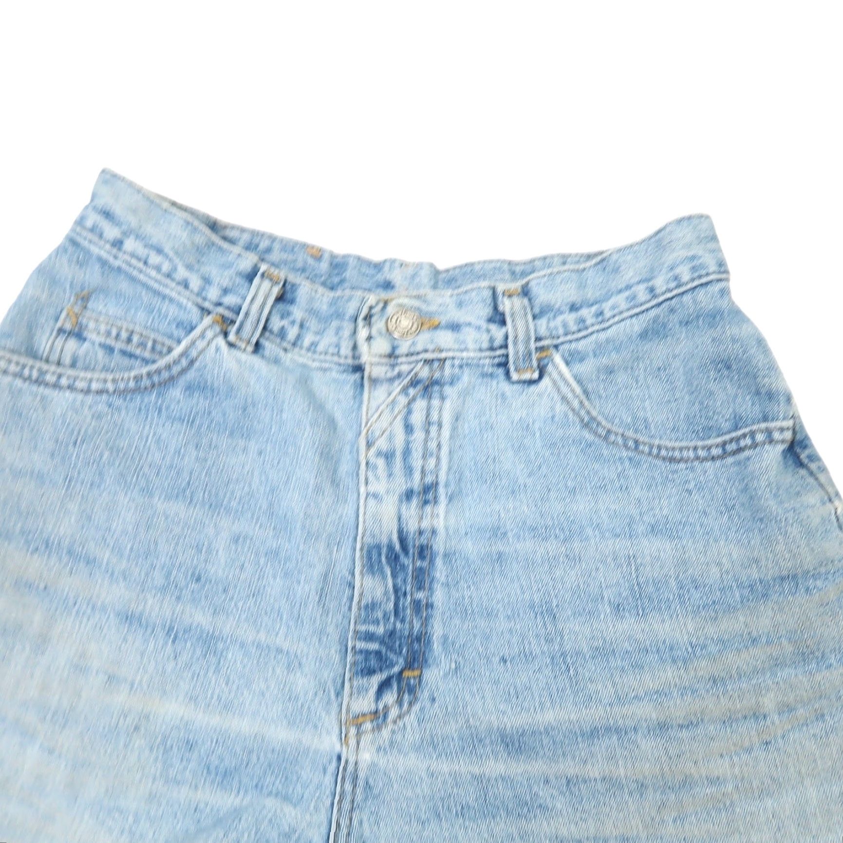 Lee VINTAGE 90s Lee Light Wash Blue Denim High Rise Mom Jean Shorts 27" Womens Regular Small 100% Cotton Distressed Spring Summer Casual Mens/Girls Size 28" / US 6 / IT 42 - 2 Thumbnail