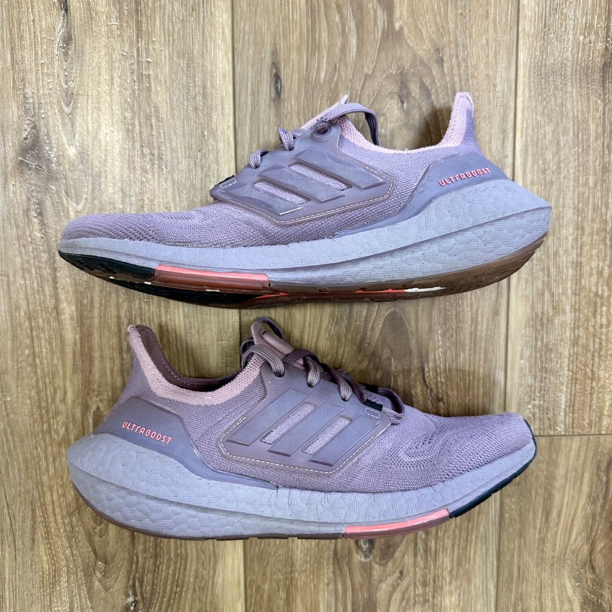 Adidas Women’s Adidas Ultraboost 22 Legacy Purple, GX5586, Size 7.5 Size US 7.5 / IT 37.5 - 2 Thumbnail