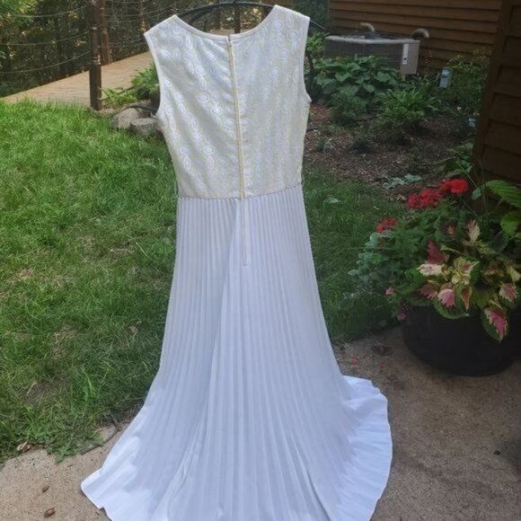 Vintage Vintage Maxi Zippered Top Laced & Lined Solid Pleated SL Sz. Size S / US 4 / IT 40 - 3 Thumbnail