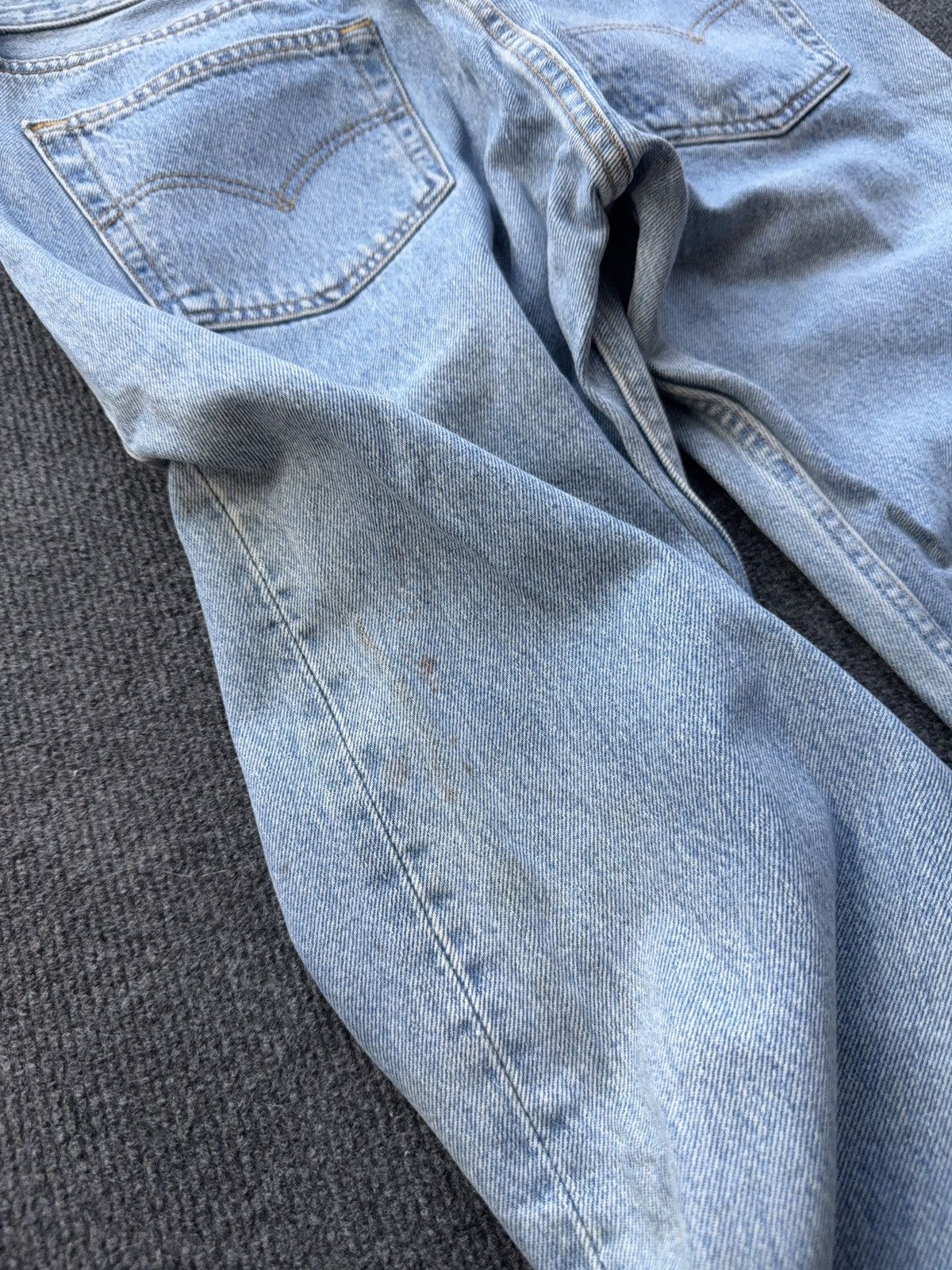 Levi's Retro Levis 501 USA Dirty Light Wash Vintage Straight Jeans Size US 31 - 17 Thumbnail