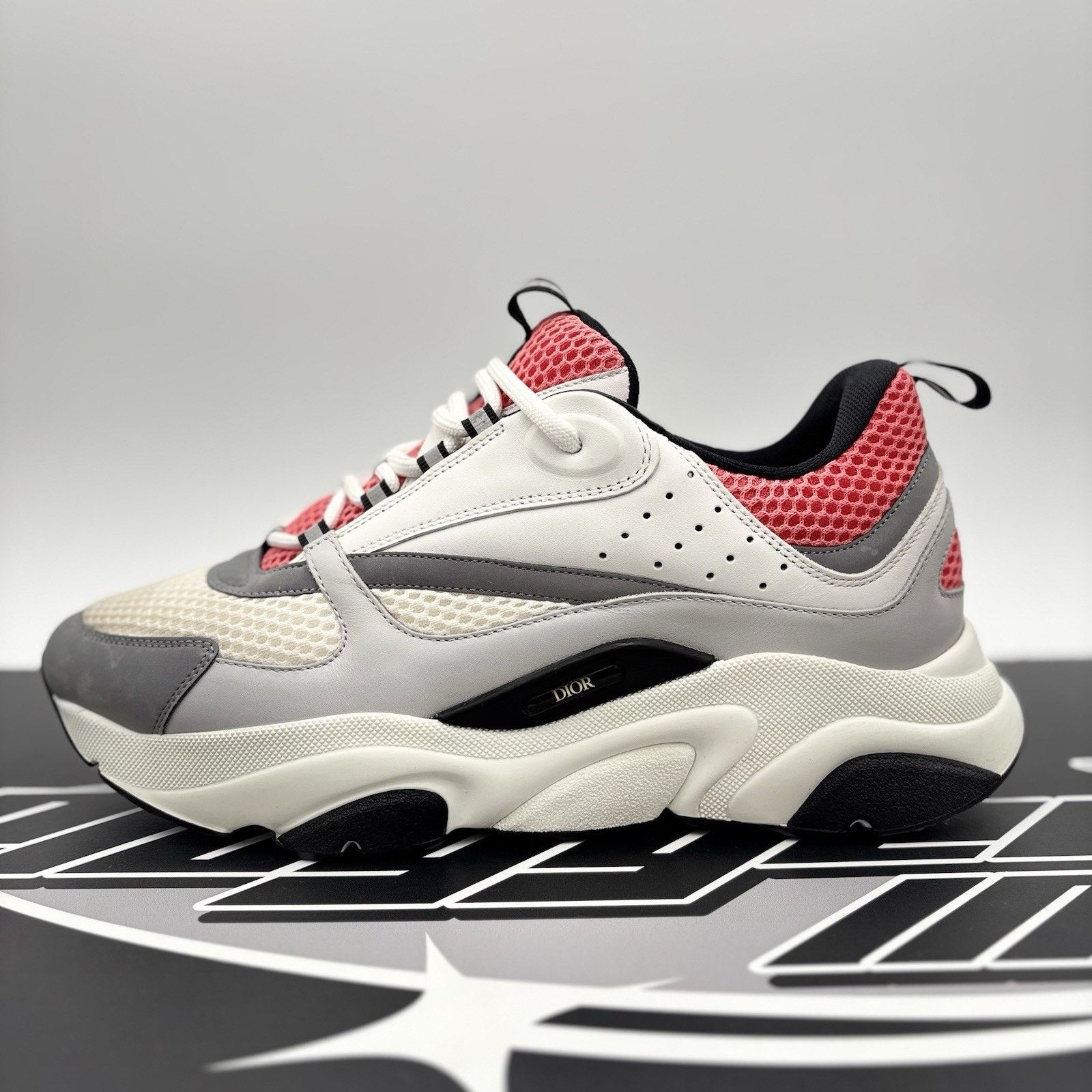 Dior Dior B22 ' White, Pink ' | GREAT CONDITION! Size US 10 / EU 43 - 11 Thumbnail