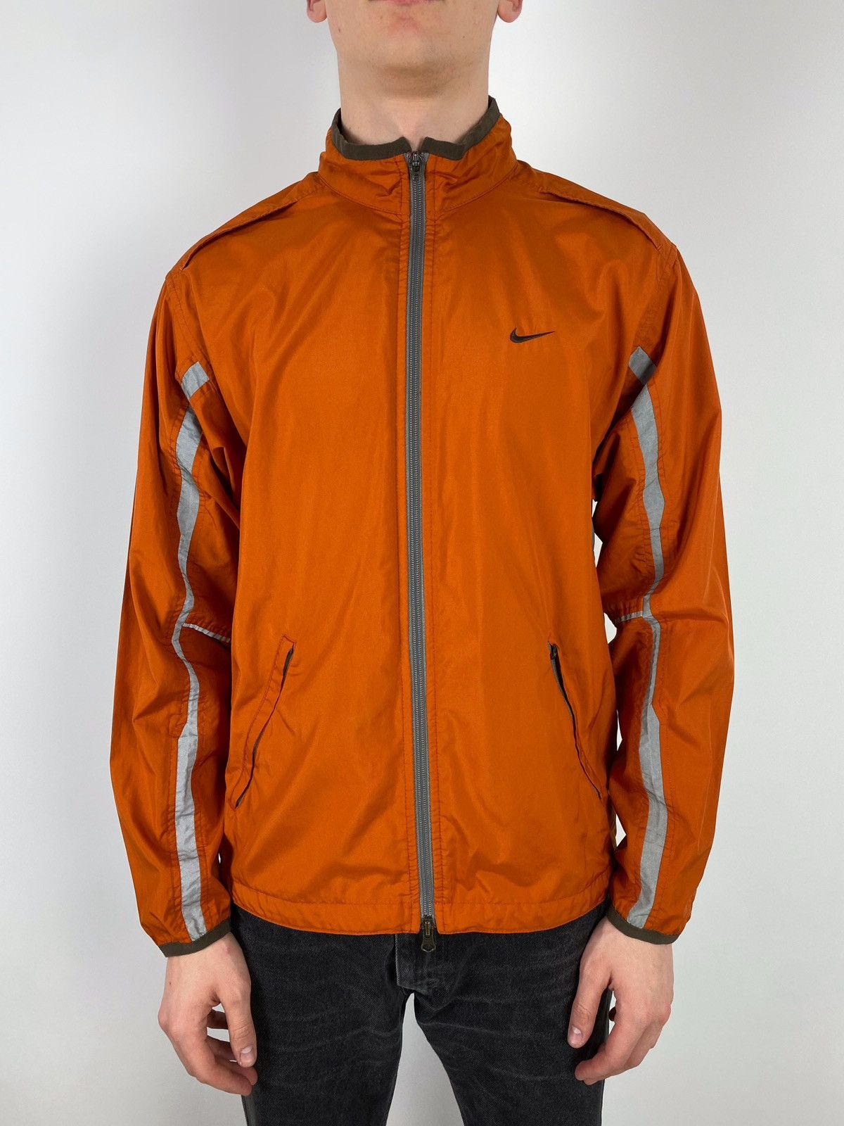 Vintage Y2K Vintage Nike Mini Swoosh Reflective Light Jacket Size US M / EU 48-50 / 2 - 16 Thumbnail