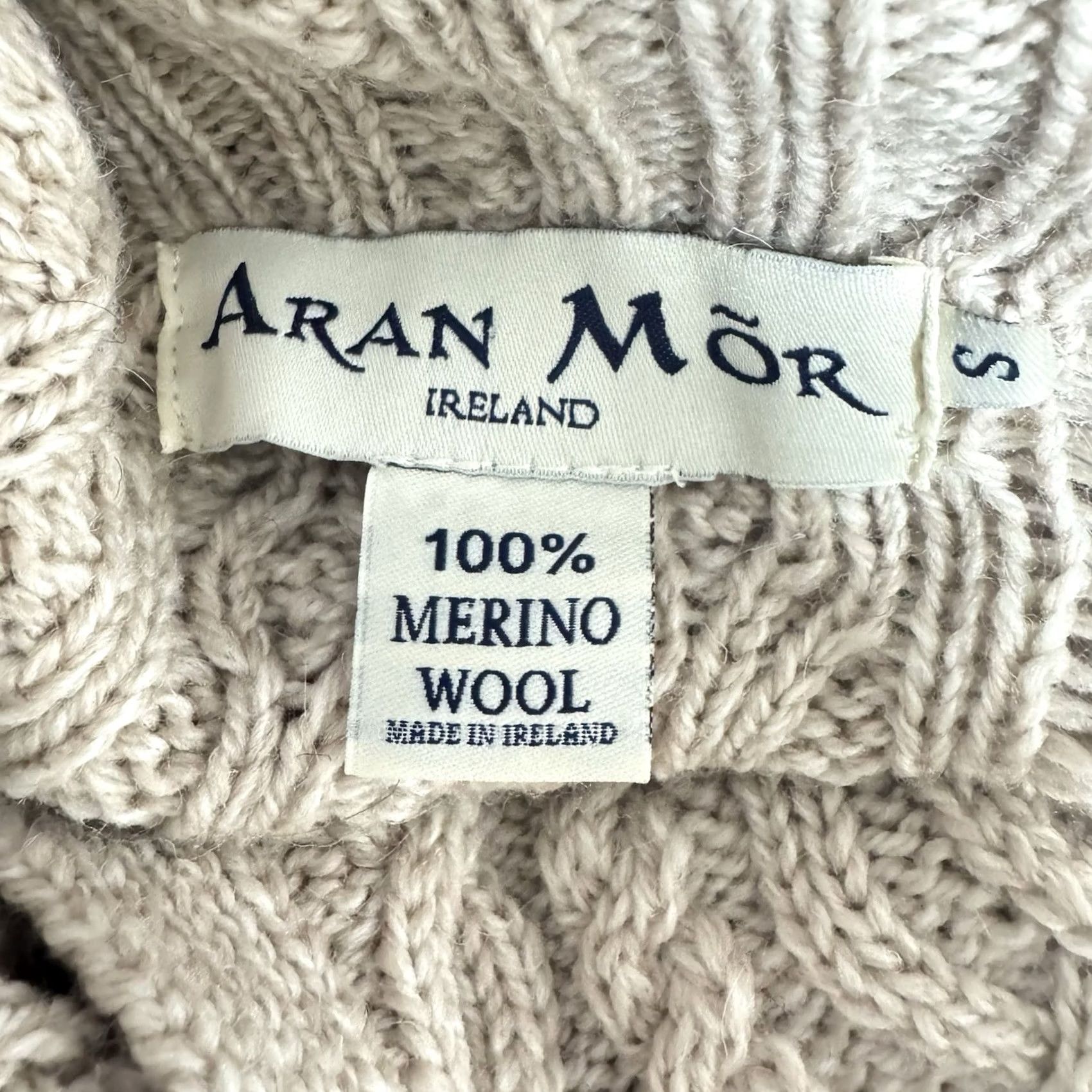 Vintage Aran Mor Ireland Sweater Cardigan Wool Cable-Knit S Women Brown Beige Merino Wool Small Pullover Shirt? Size S / US 4 / IT 40 - 2 Thumbnail