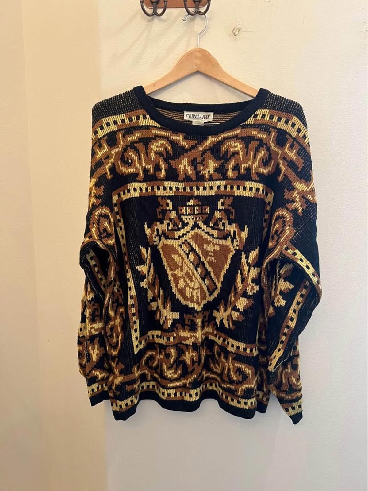 Designer Vintage Michael Carrie Baroque Crest Sweater- Korea - M Size US M / EU 48-50 / 2 - 5 Thumbnail