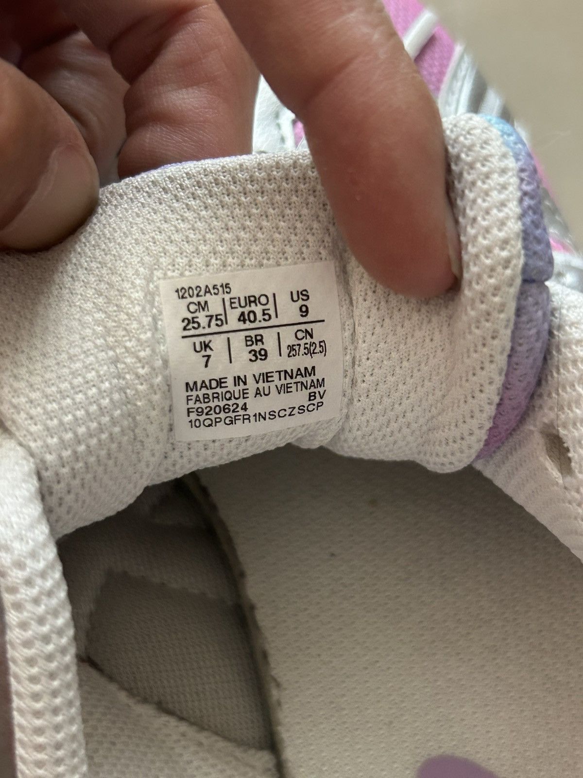 Asics Asics 1130 baby lavender tye dye Size US 7.5 / EU 40-41 - 6 Thumbnail