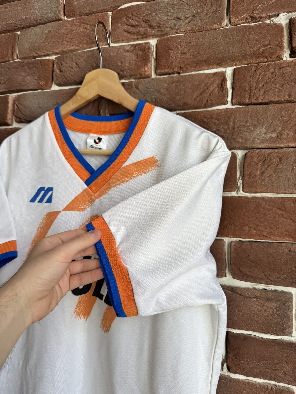 Mizuno Shimizu S Pulse 1993 Japan League Jersey Training Mizuno 90s Size US L / EU 52-54 / 3 - 8 Thumbnail