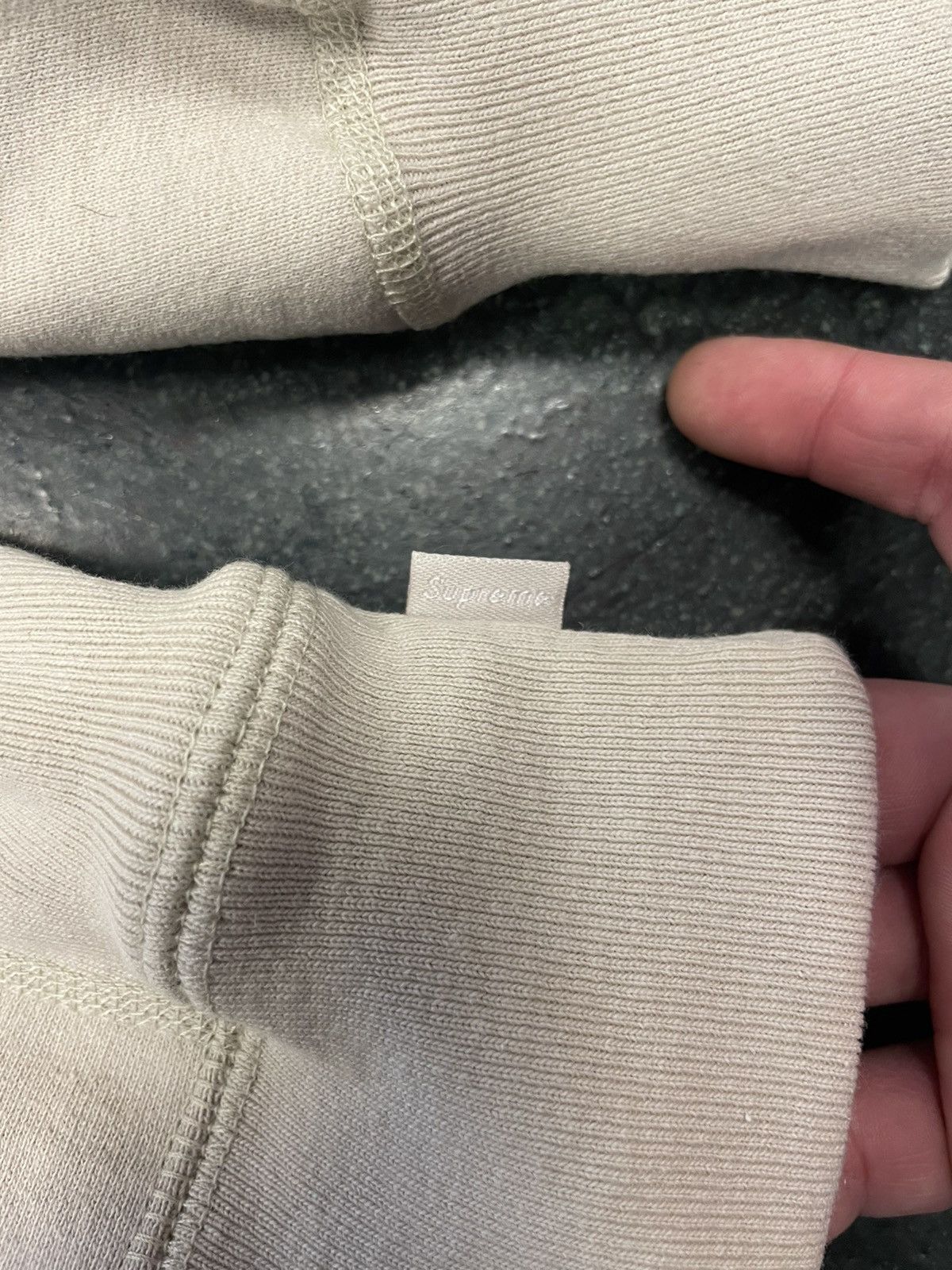 Supreme Supreme Box Logo Hoodie Stone Size US M / EU 48-50 / 2 - 3 Thumbnail