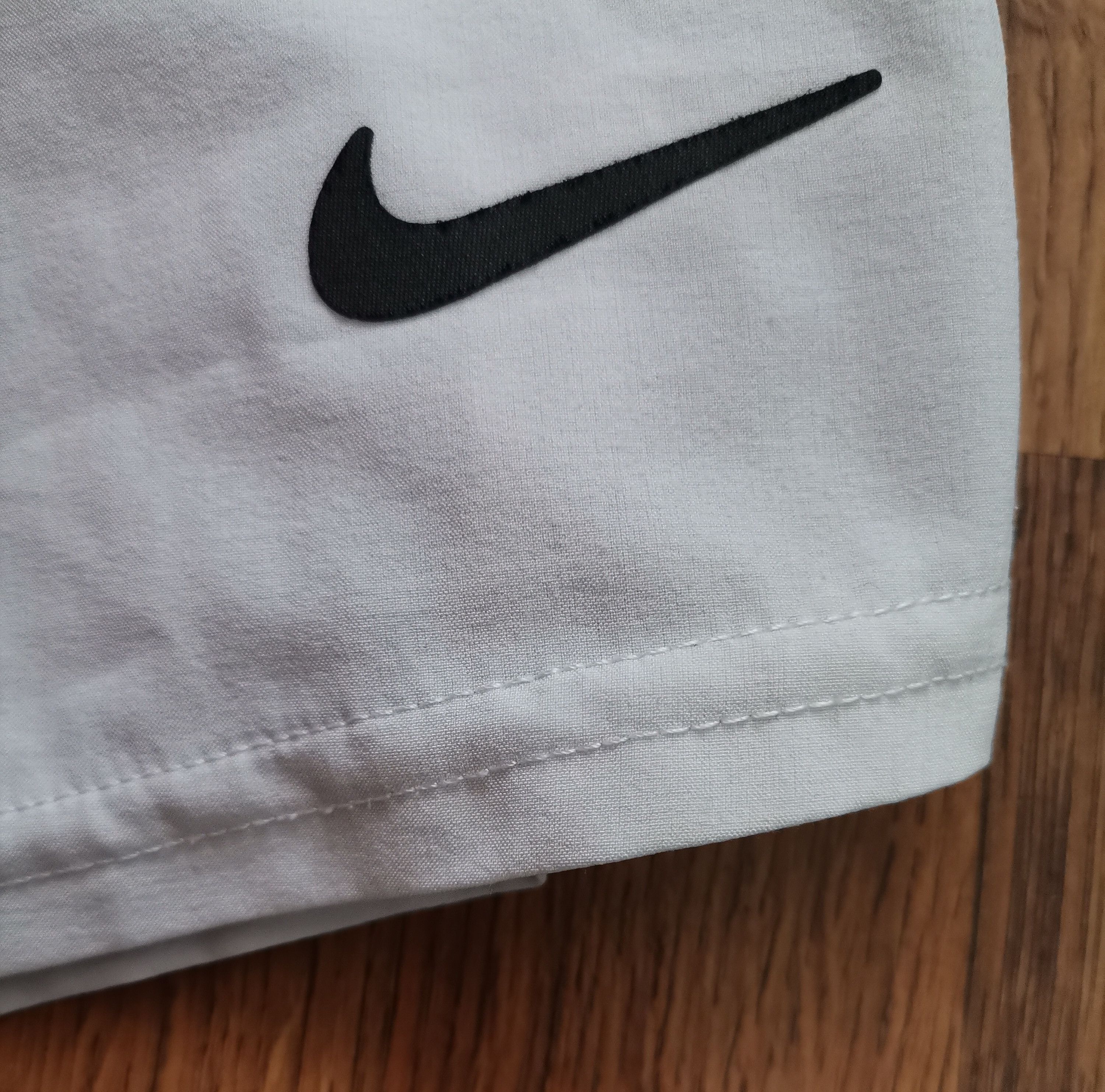 Nike Nike Shorts Size US 28 / EU 44 - 2 Thumbnail